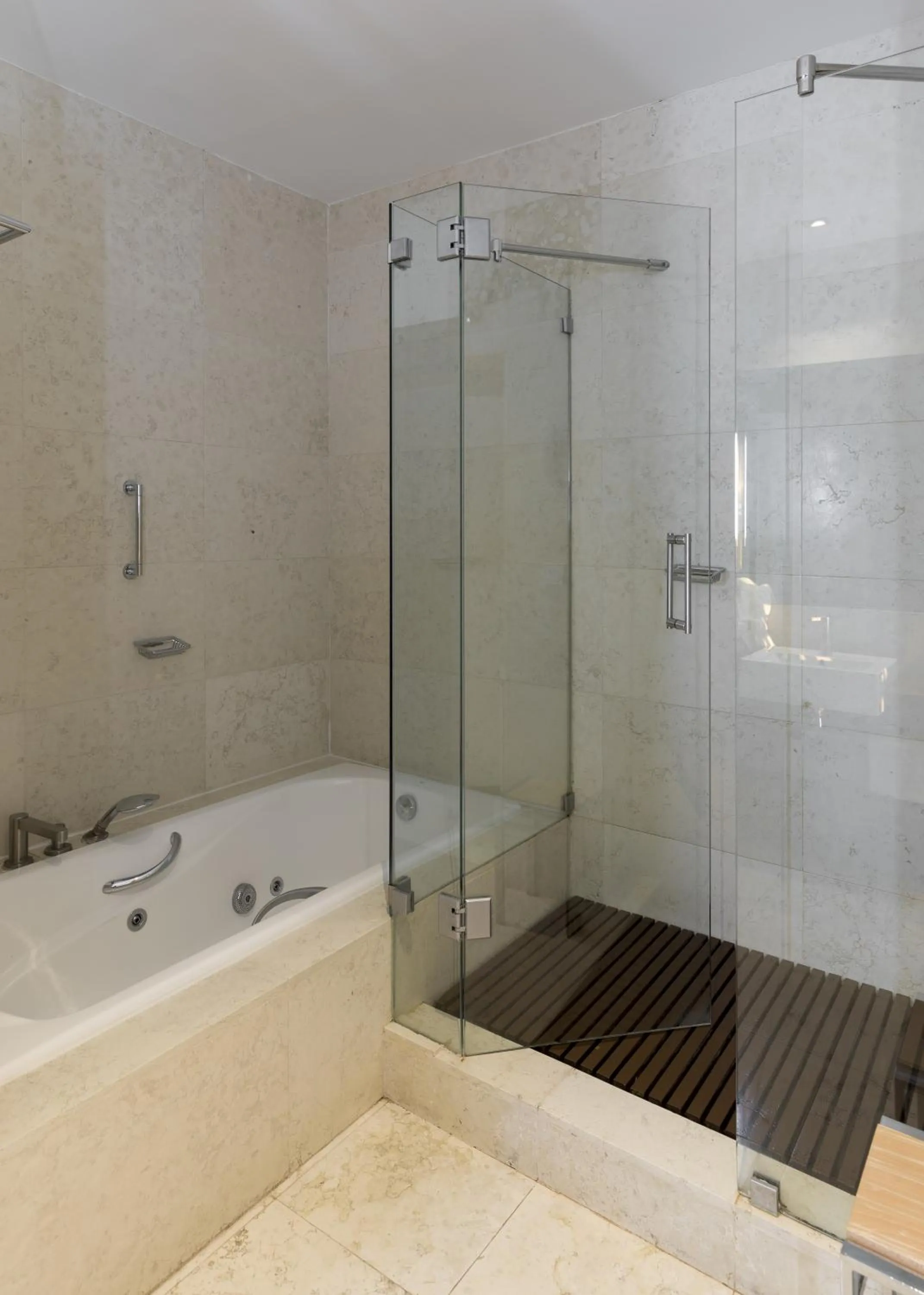 Bathroom in Parador de Toledo