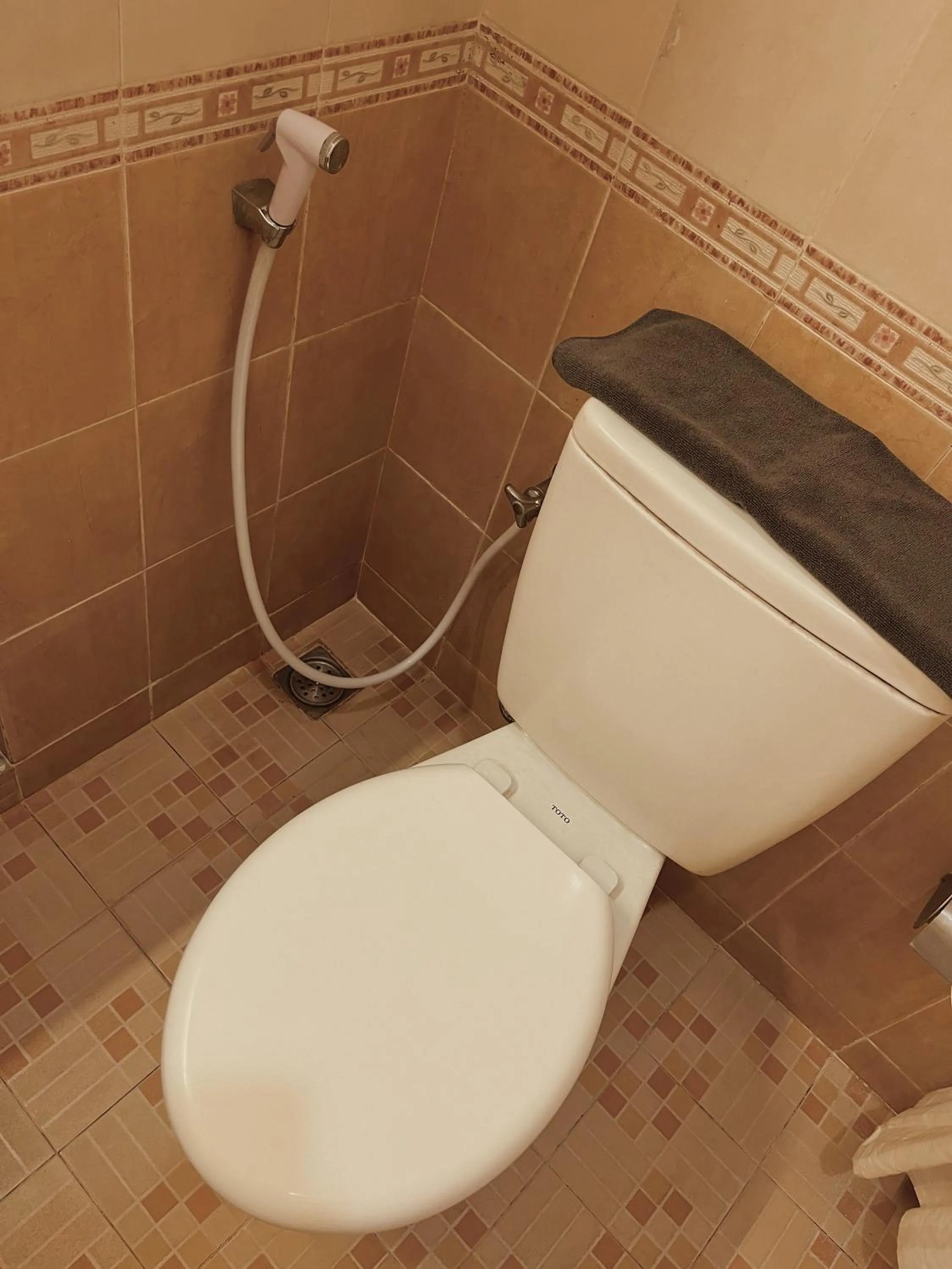 Bathroom in Ahadiat Hotel & Bungalow