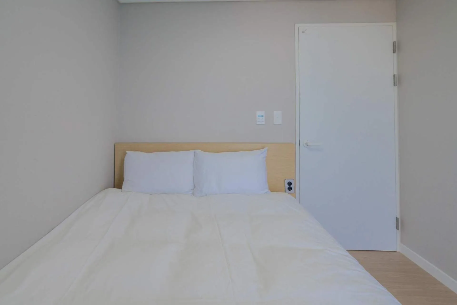 Bed in The Ocean by Owners hotel Yangyang