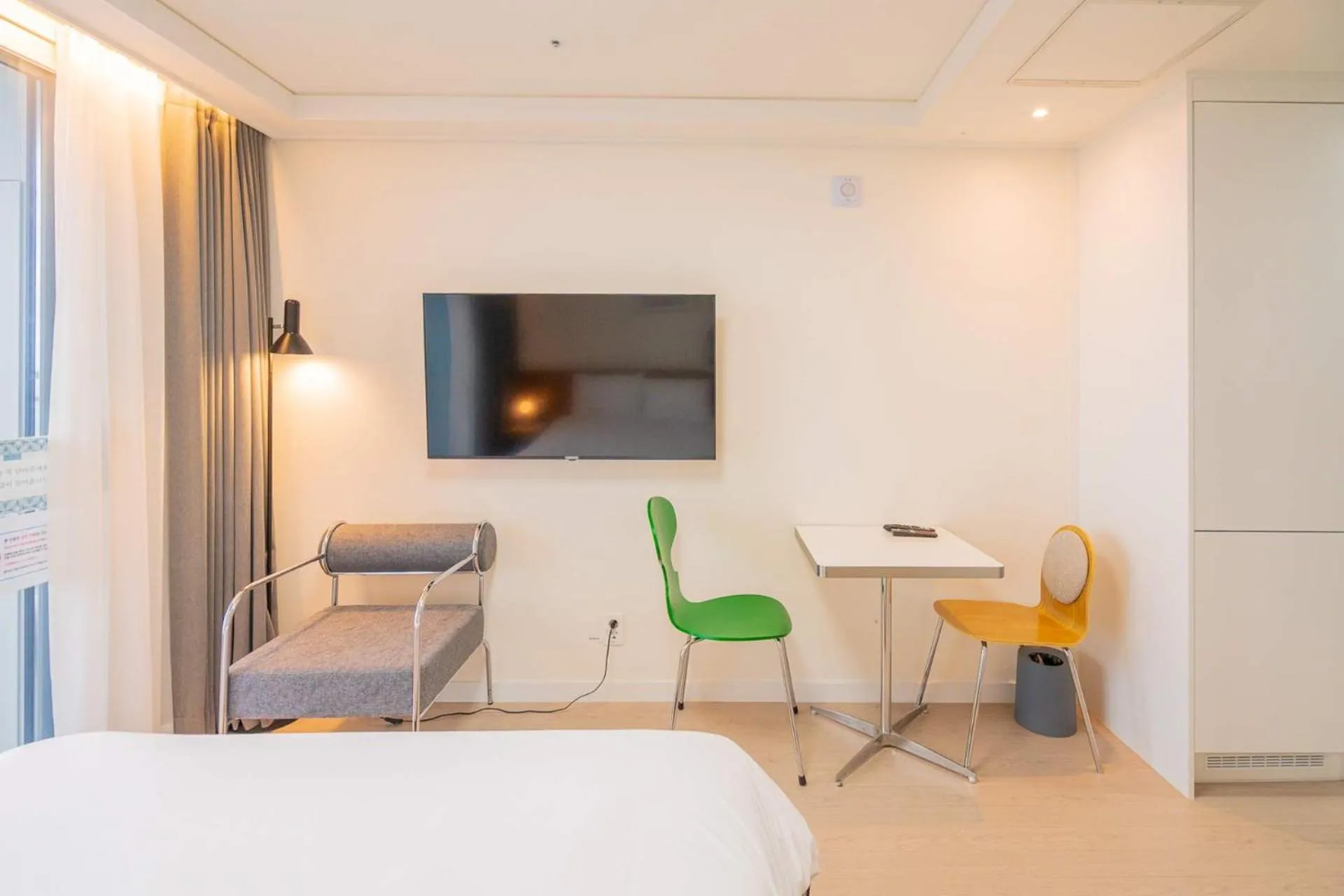 Bed in The Ocean by Owners hotel Yangyang