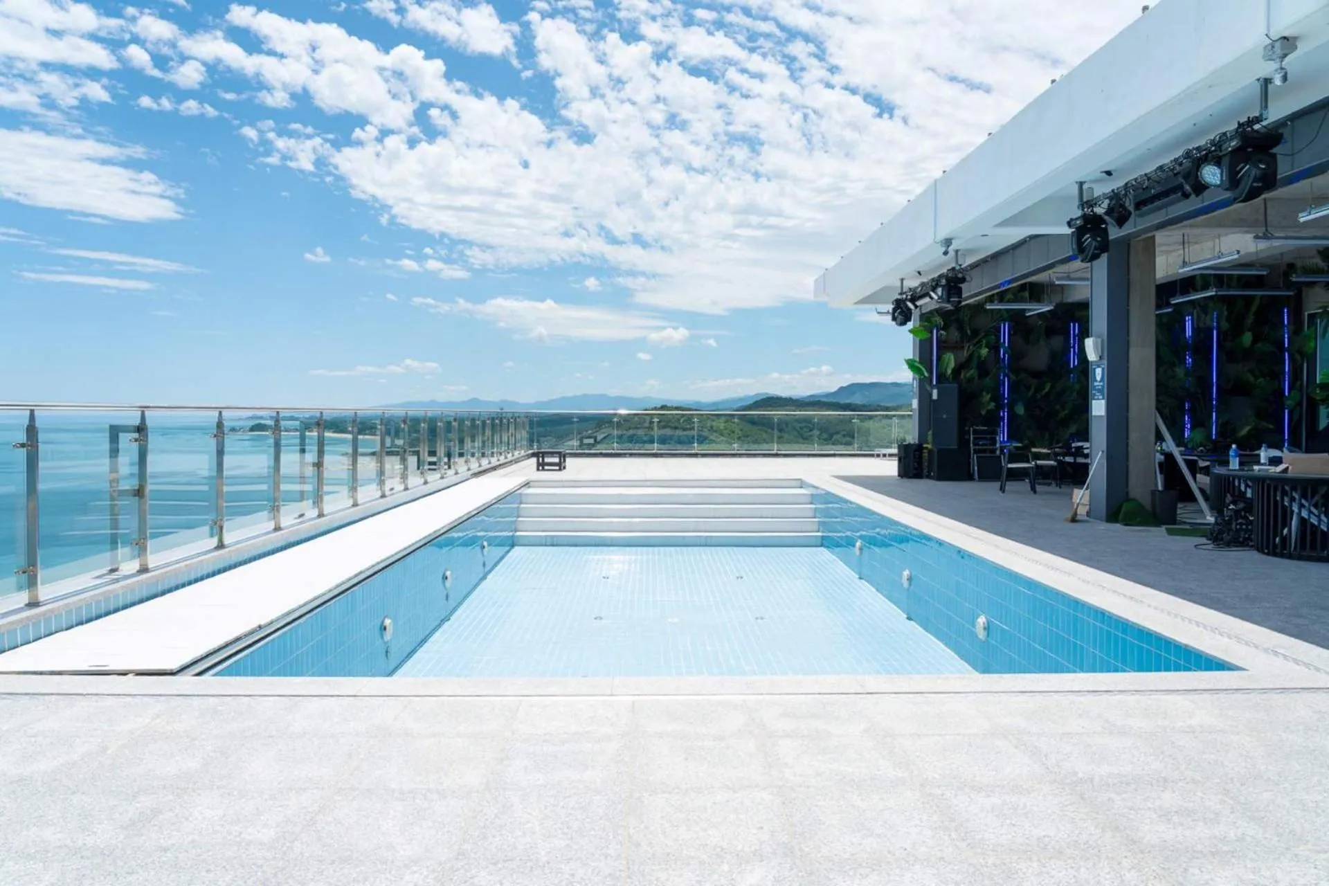 The Ocean by Owners hotel Yangyang