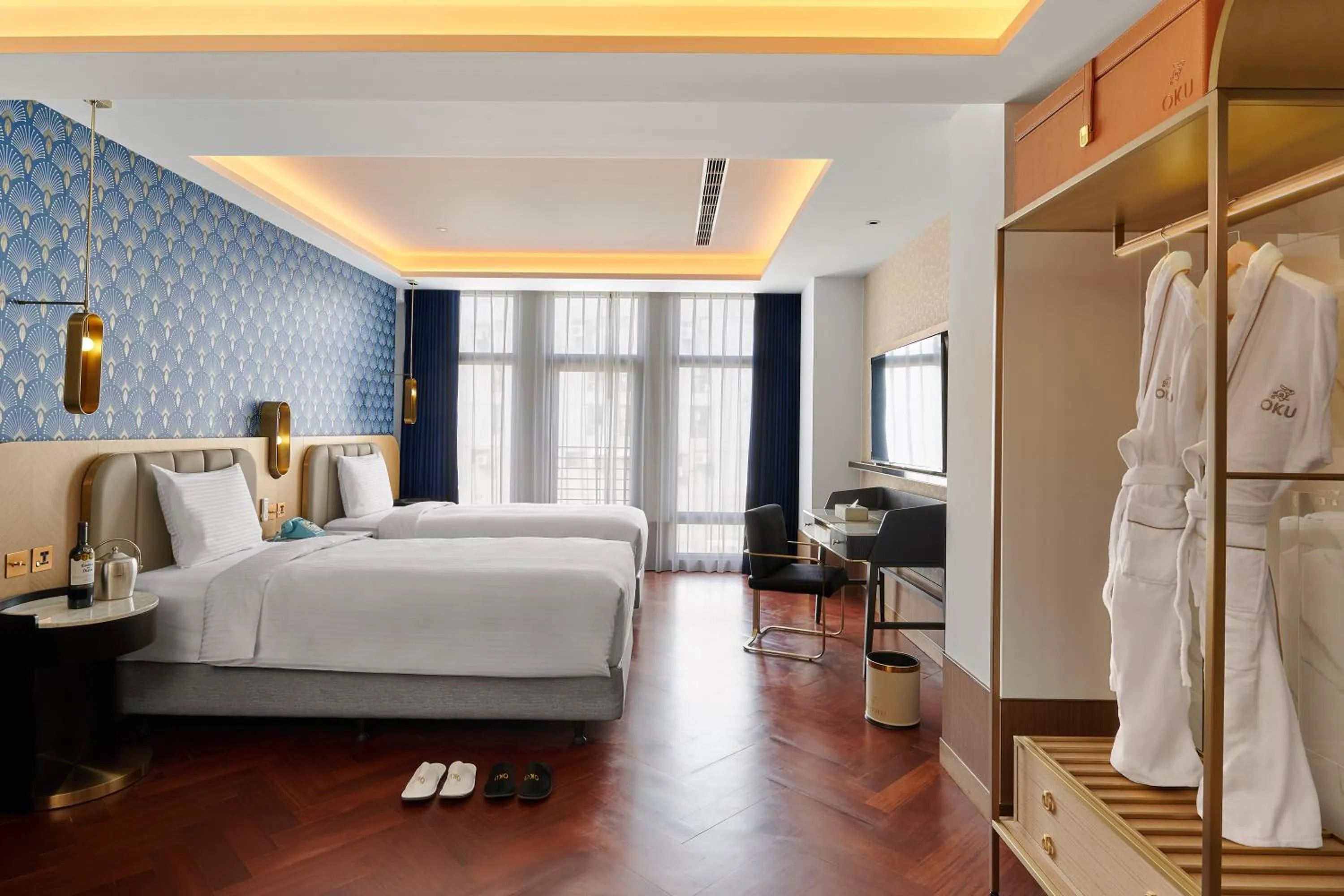 Photo of the whole room, Bed in OKU Hotel