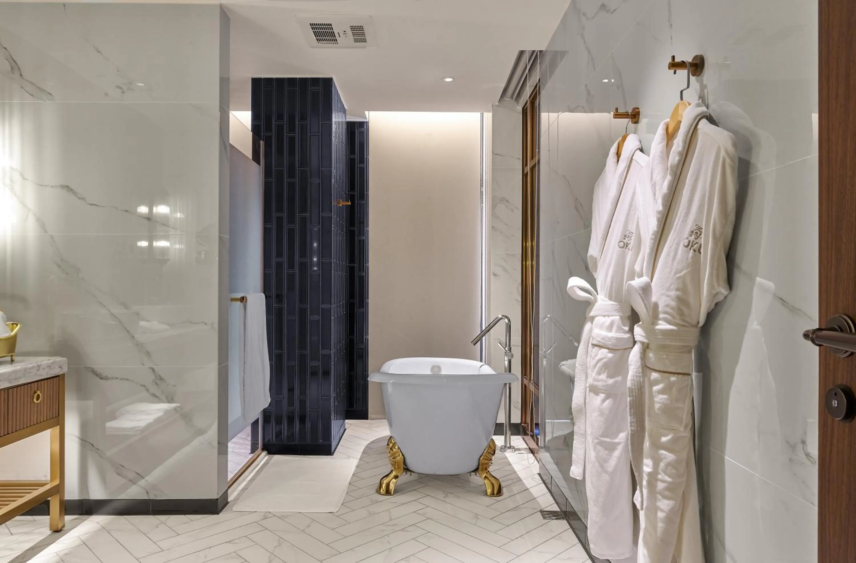 Bathroom in OKU Hotel