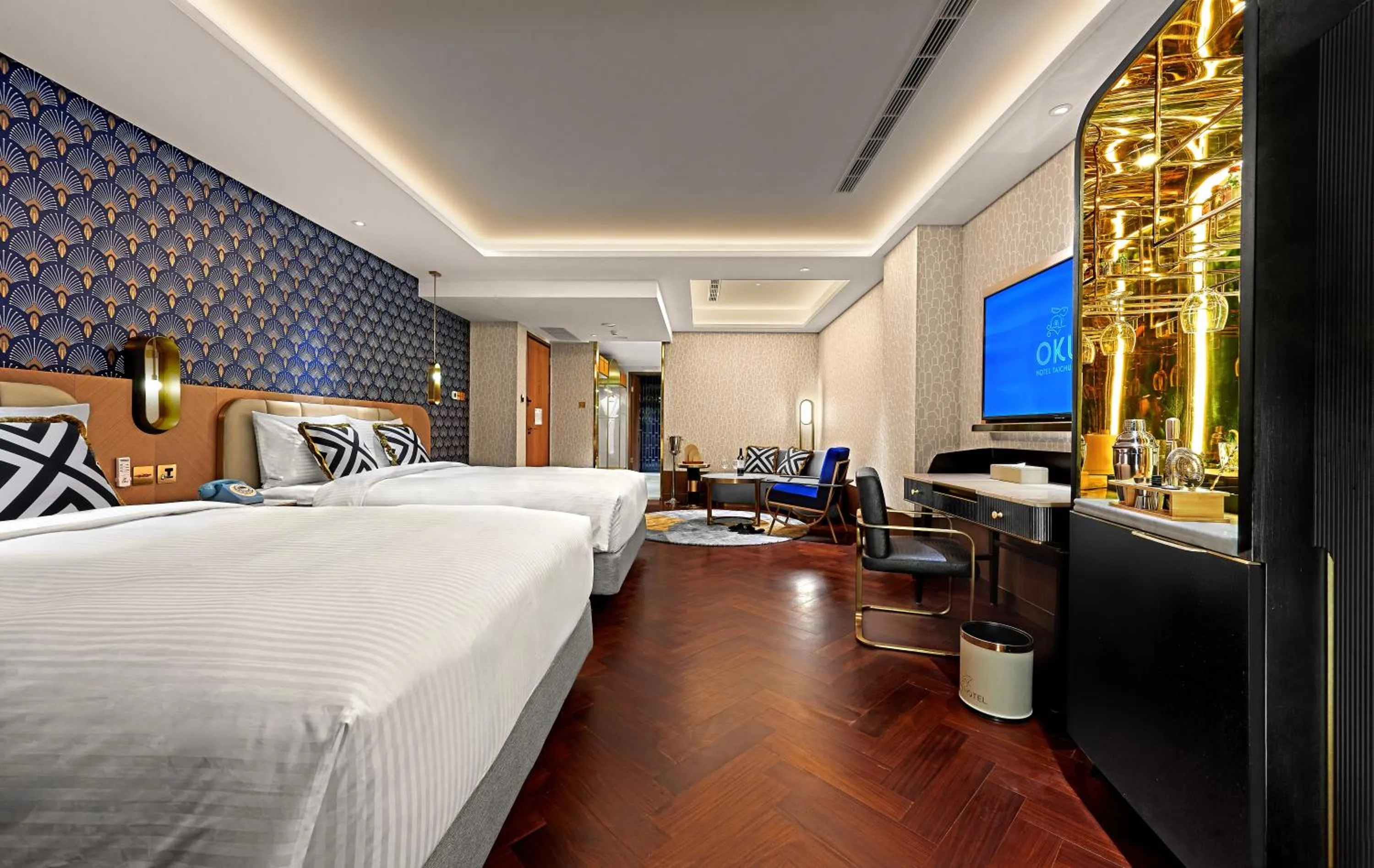 Photo of the whole room, Bed in OKU Hotel