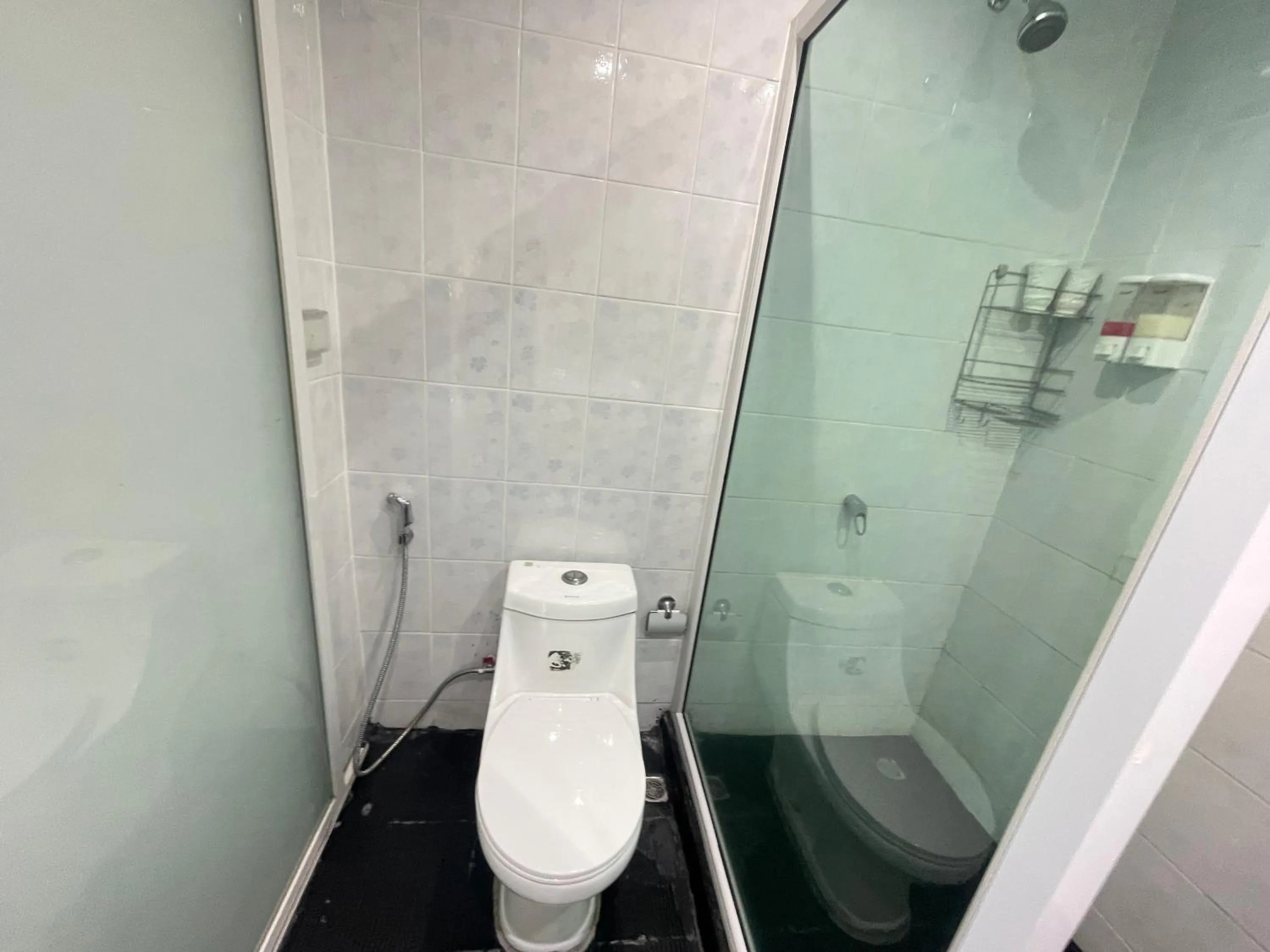 Bathroom in W-9 Hotel