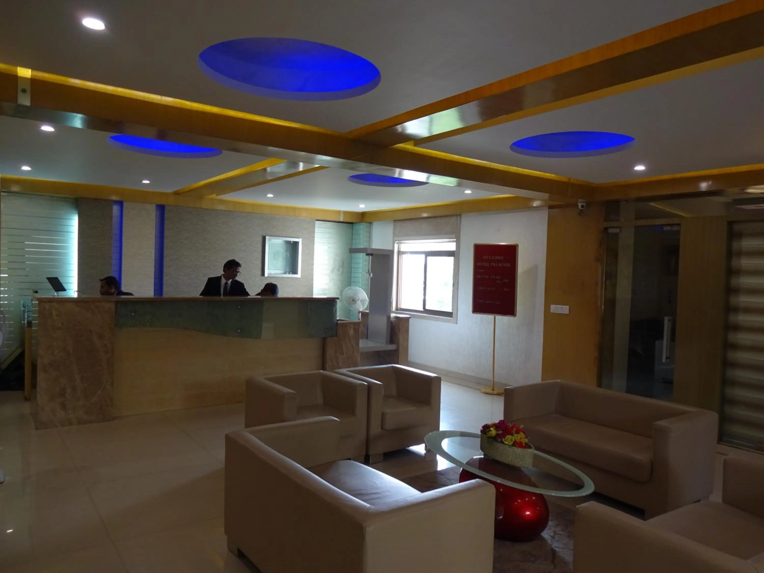 Lobby or reception in Treebo Paradise