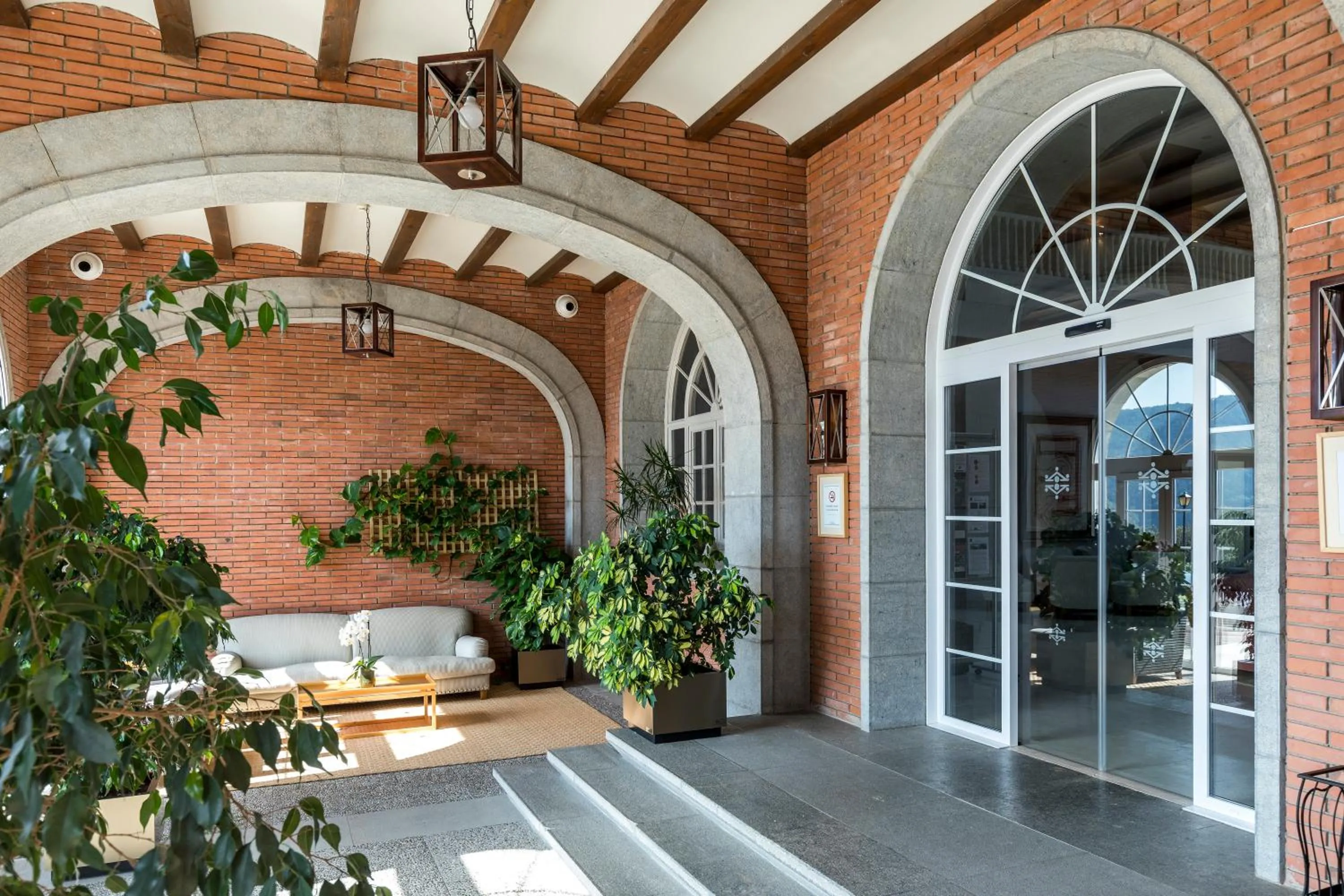 Lobby or reception in Parador de Vic-Sau