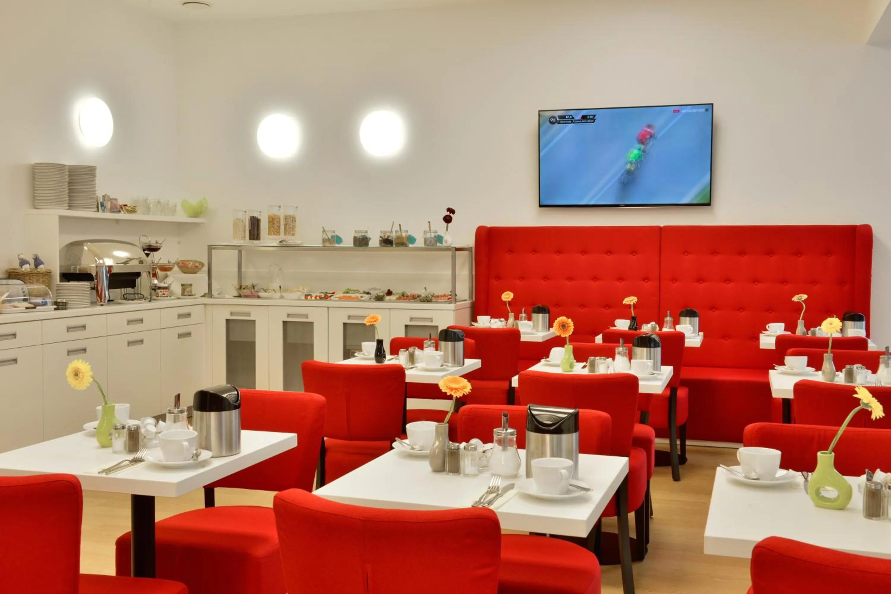 Restaurant/places to eat in INVITE Hotel Fulda City Hauptbahnhof