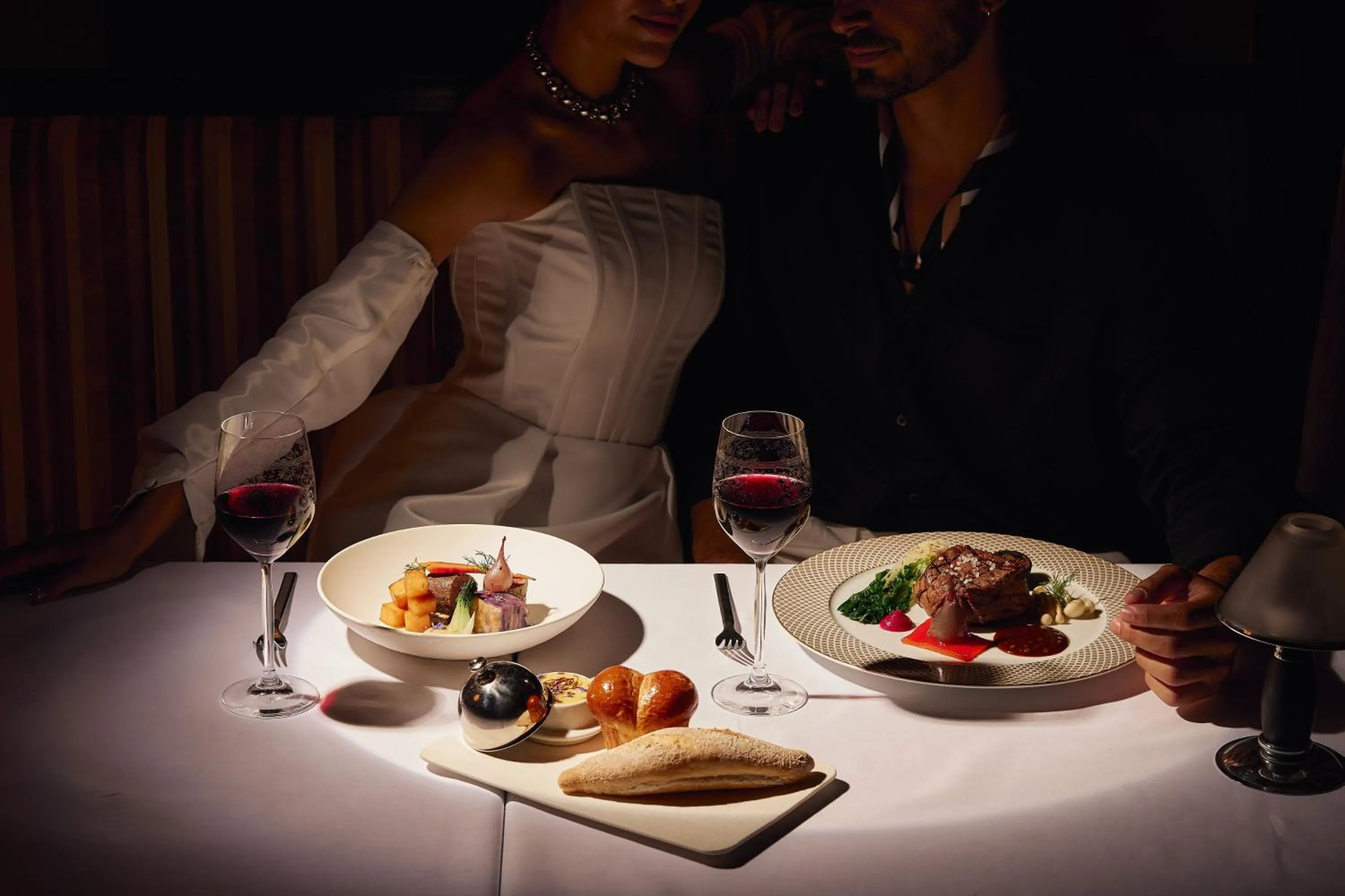 Restaurant/places to eat in Royal Maxim Palace Kempinski Cairo