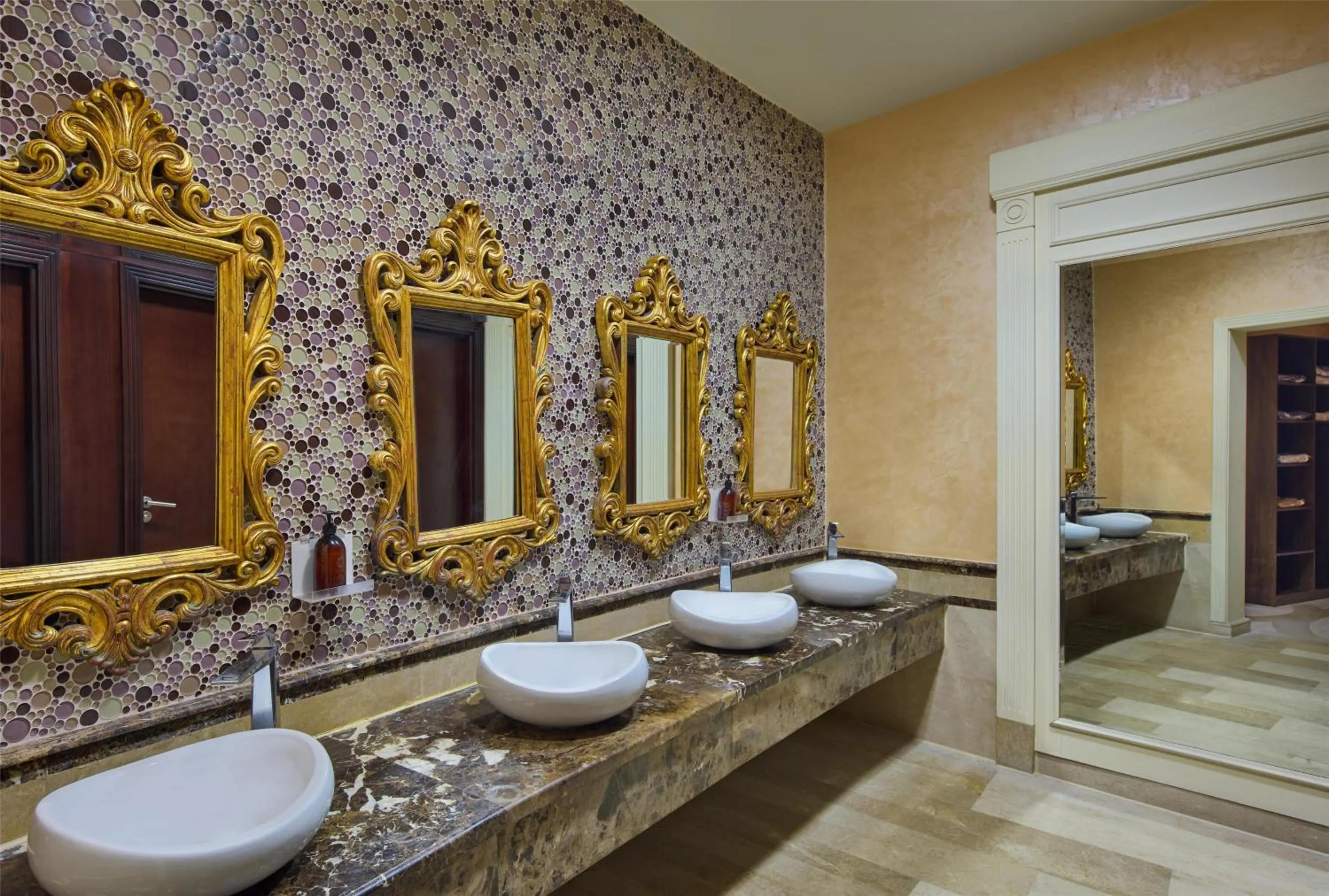 Spa and wellness centre/facilities in Royal Maxim Palace Kempinski Cairo