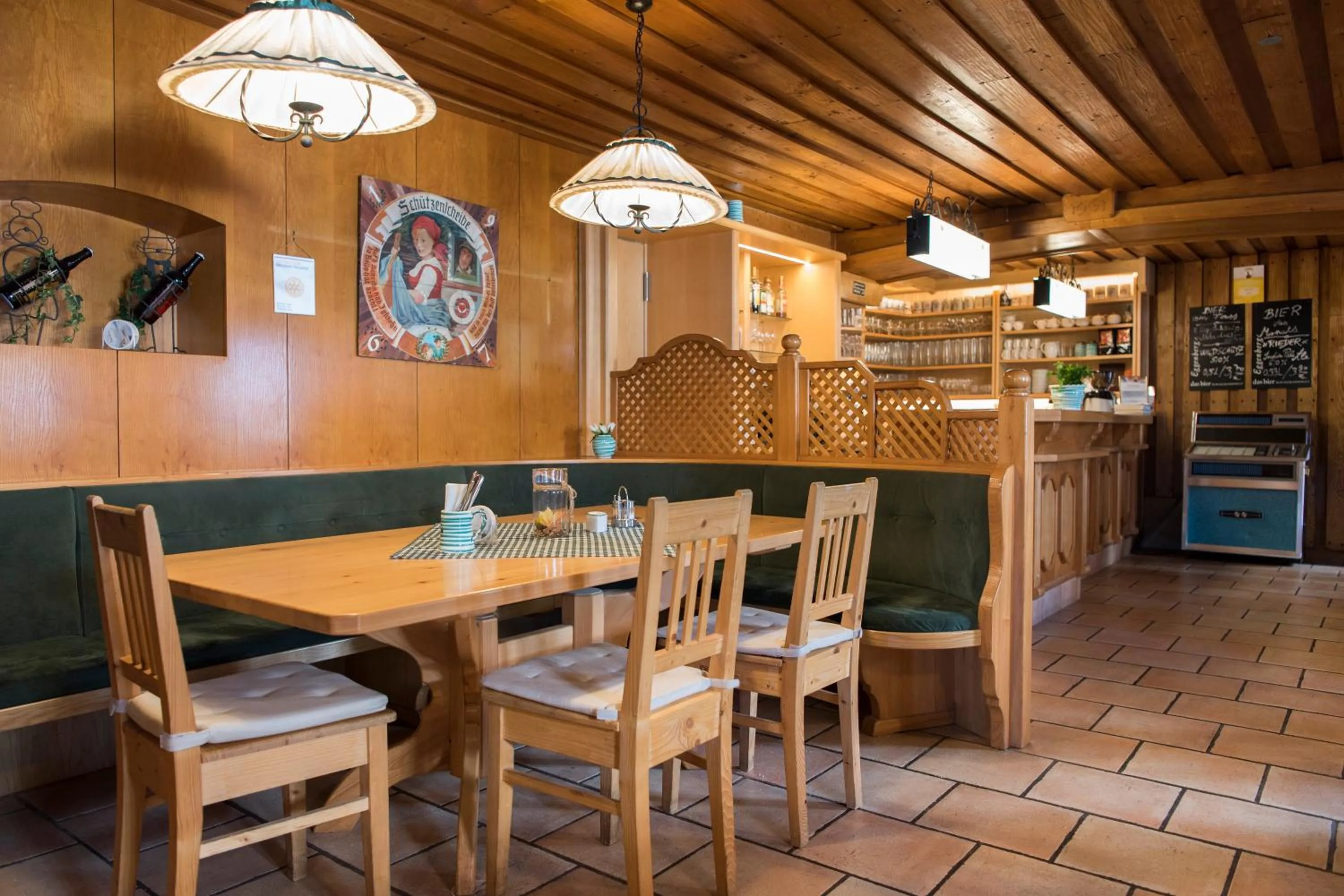 Restaurant/places to eat in Bierhotel Ranklleiten Almtal