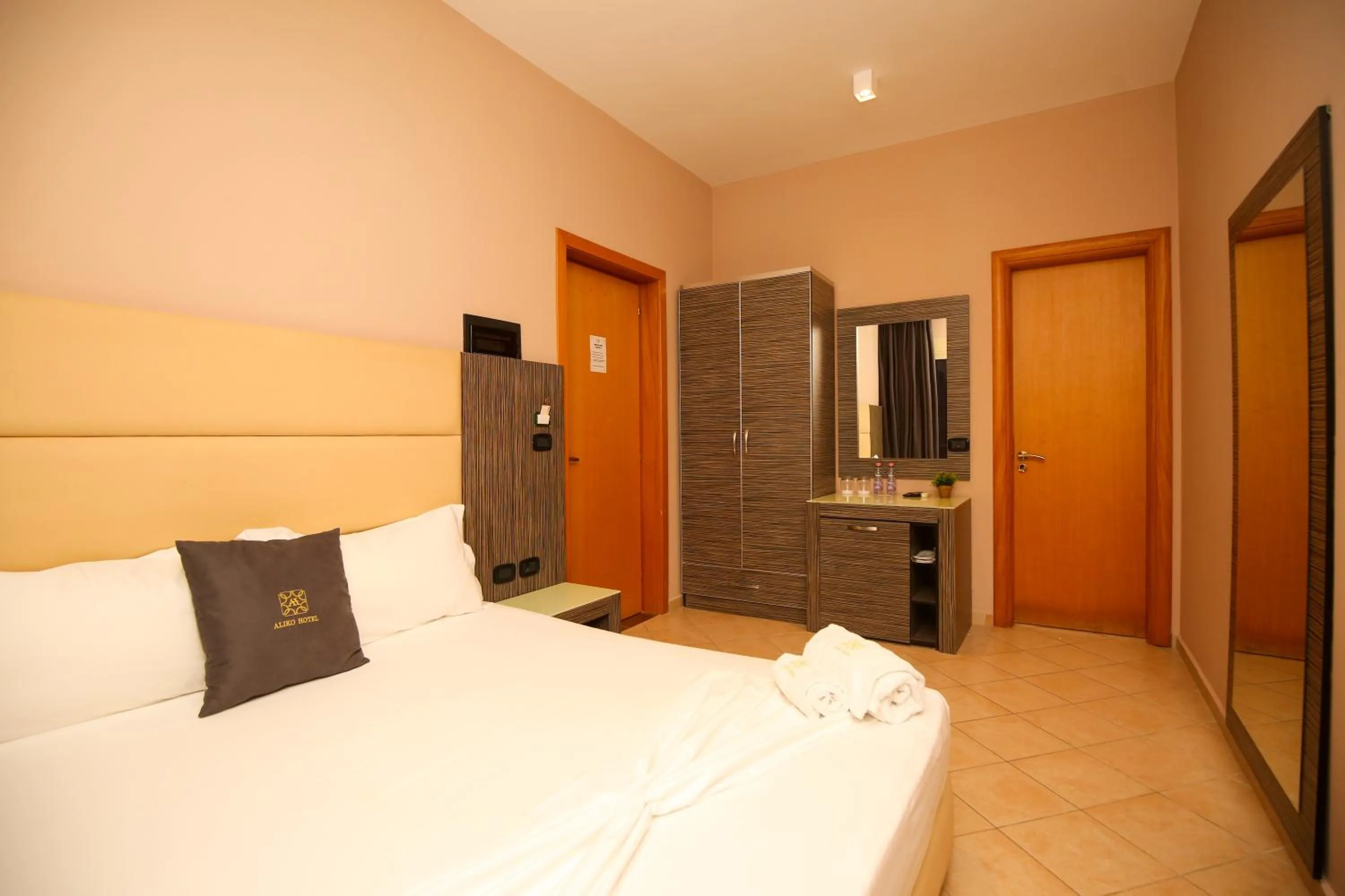 Photo of the whole room in Aliko Hotel