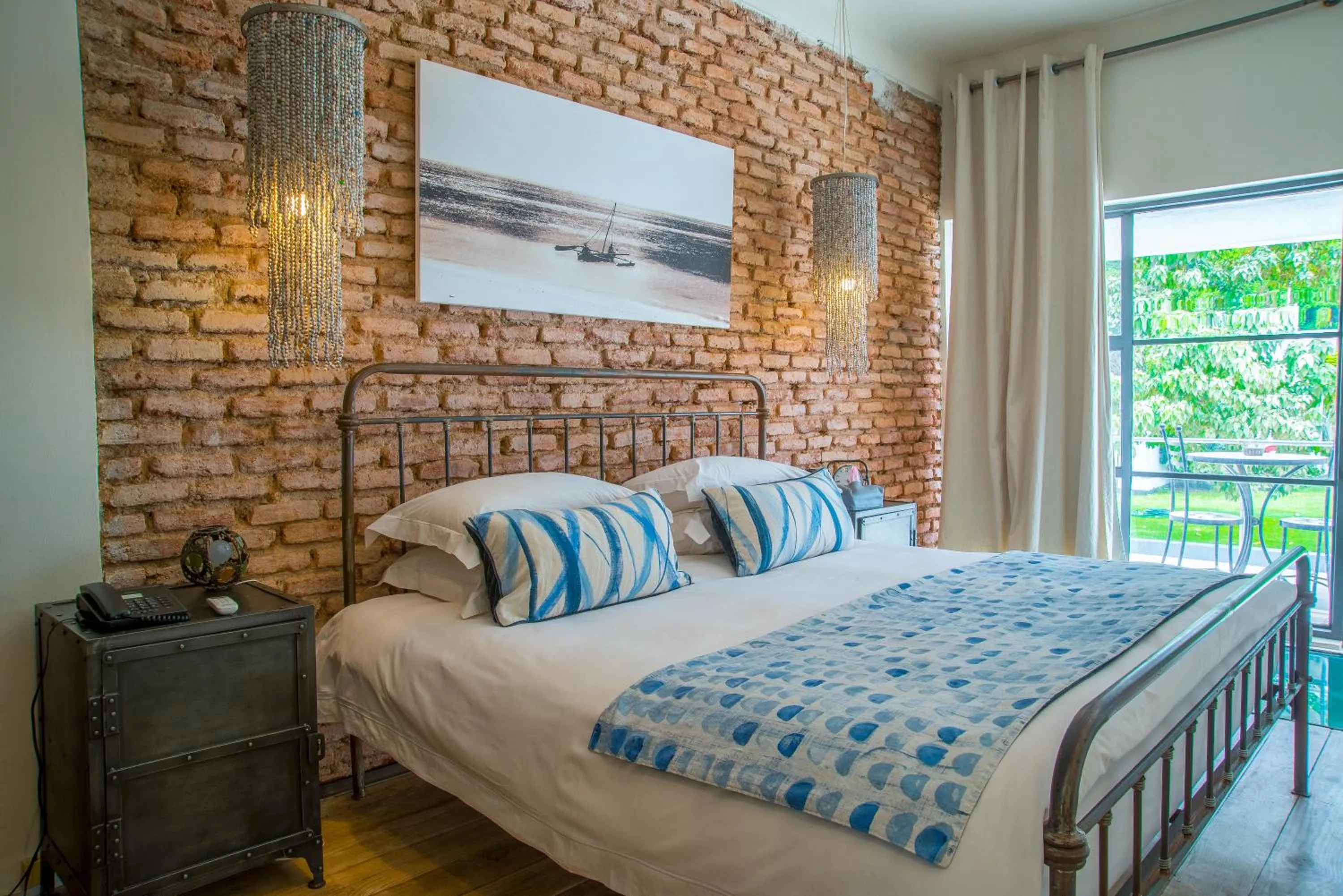 Bed in Latitude 13 Degrees