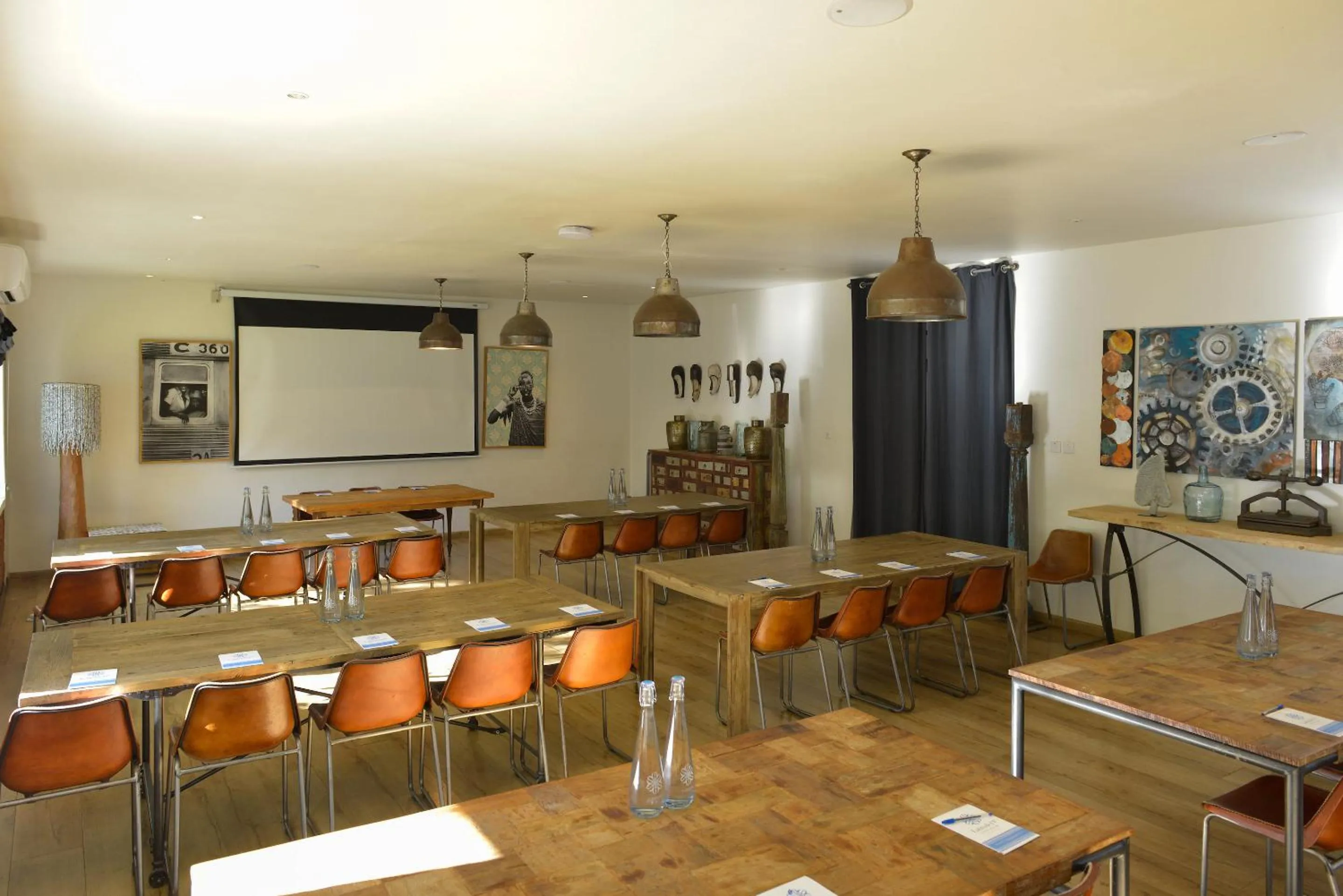 Banquet/Function facilities in Latitude 13 Degrees