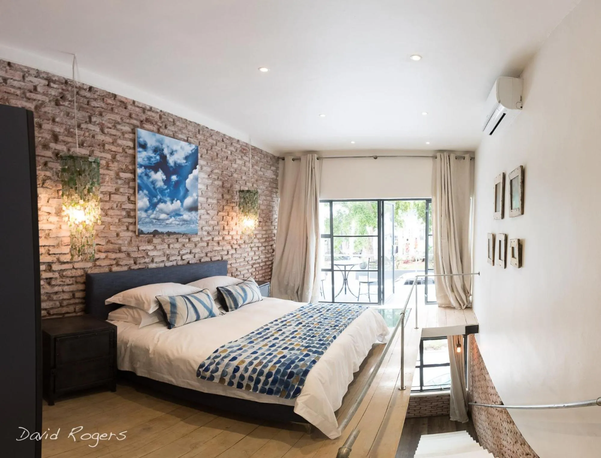 Bedroom, Bed in Latitude 13 Degrees