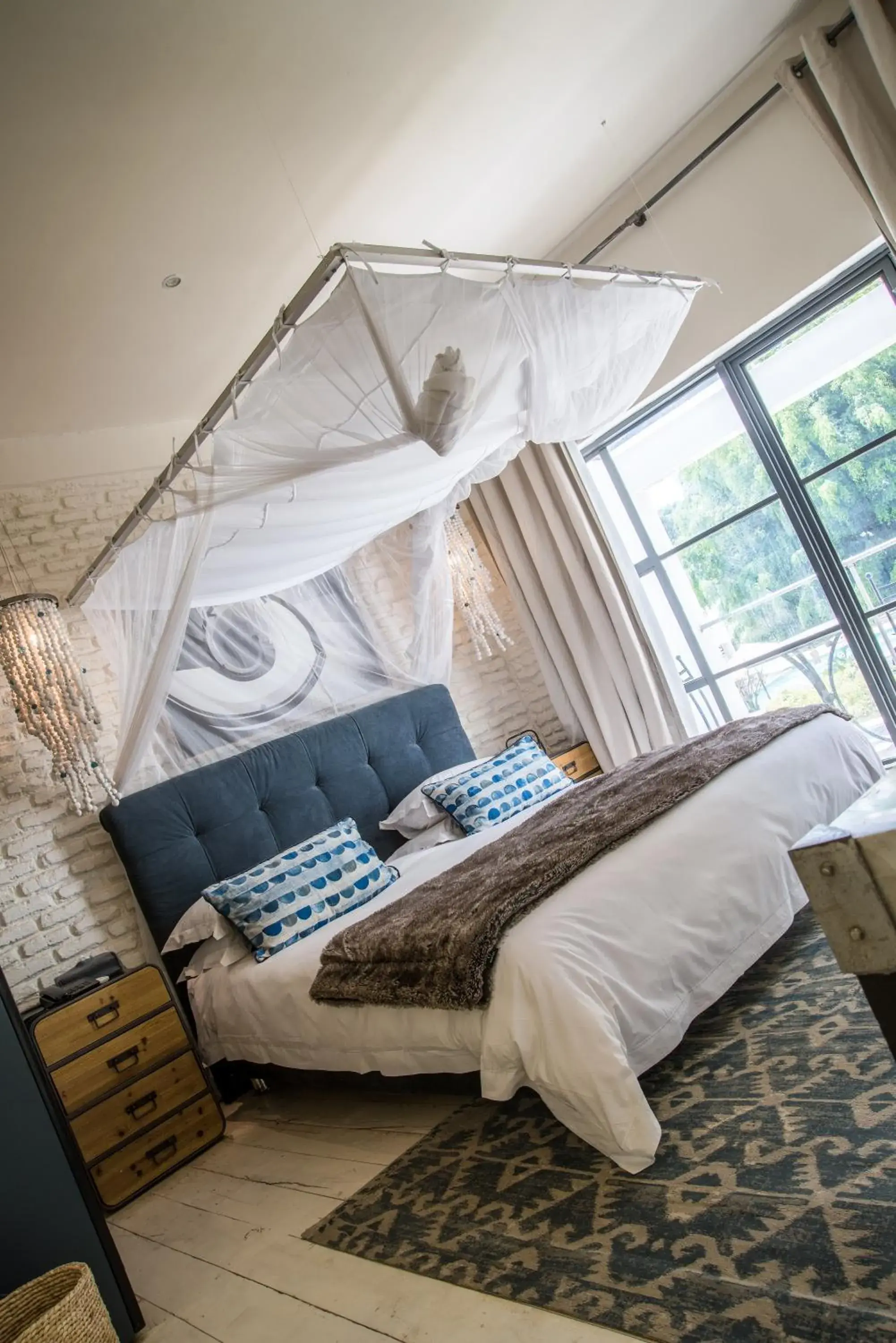 Suite with Balcony in Latitude 13 Degrees Suite with Balcony in Latitude 13 Degrees