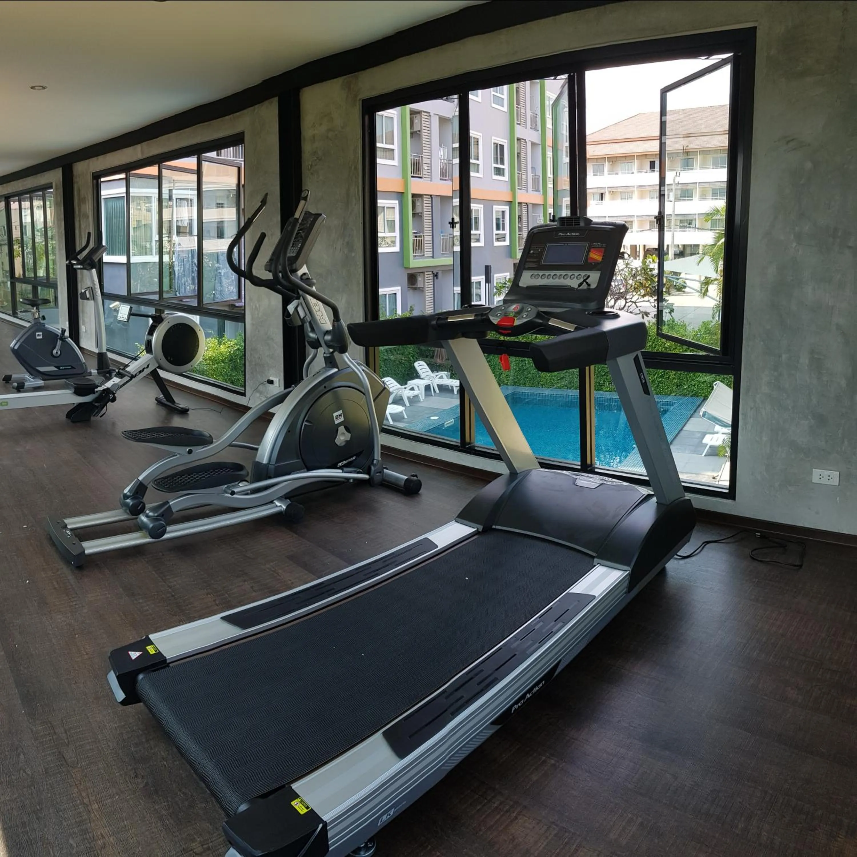 Fitness centre/facilities in The Precious