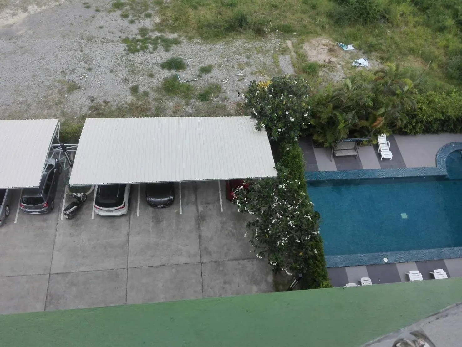 Patio in The Precious