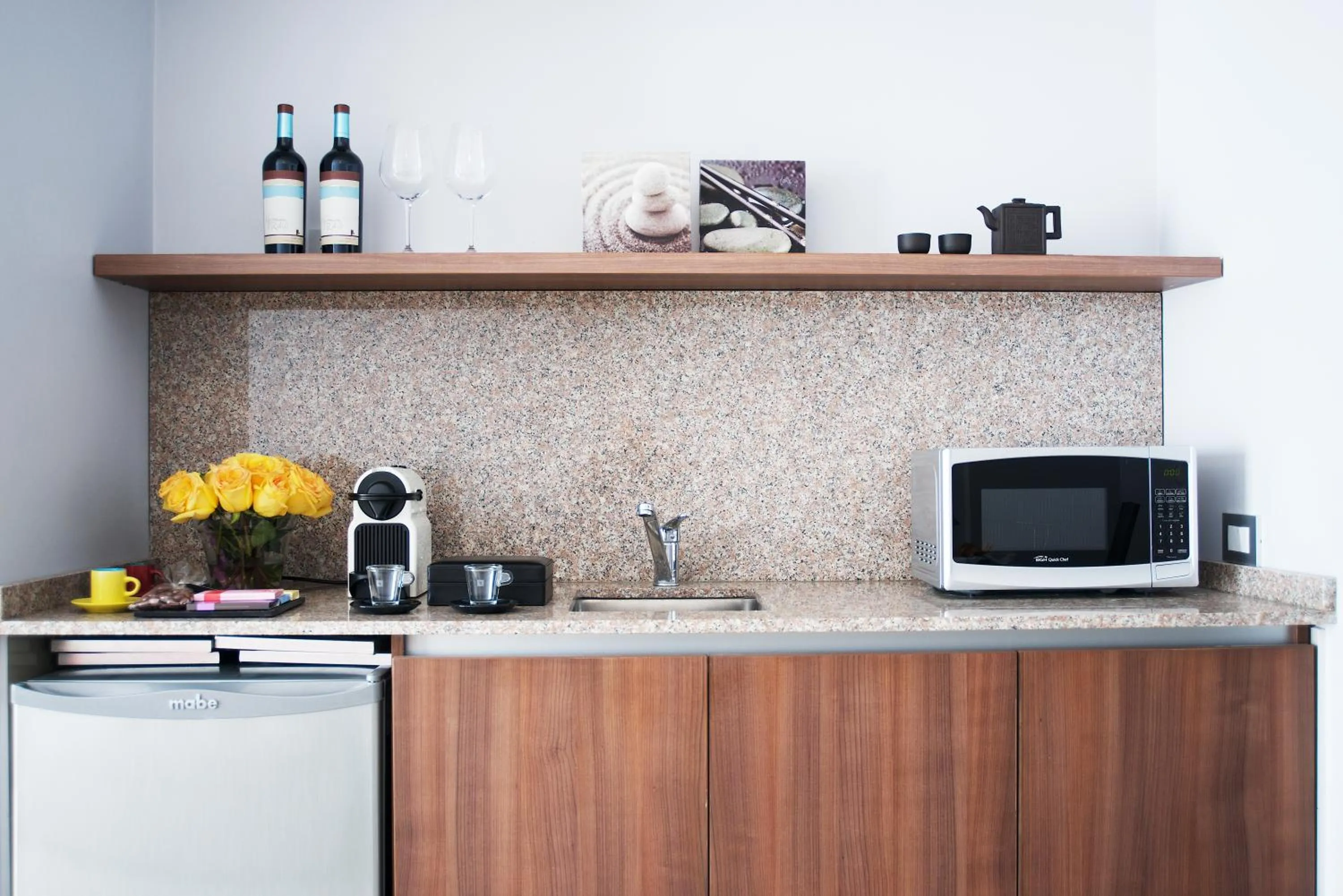 Kitchen or kitchenette in Byblos Palermo Soho