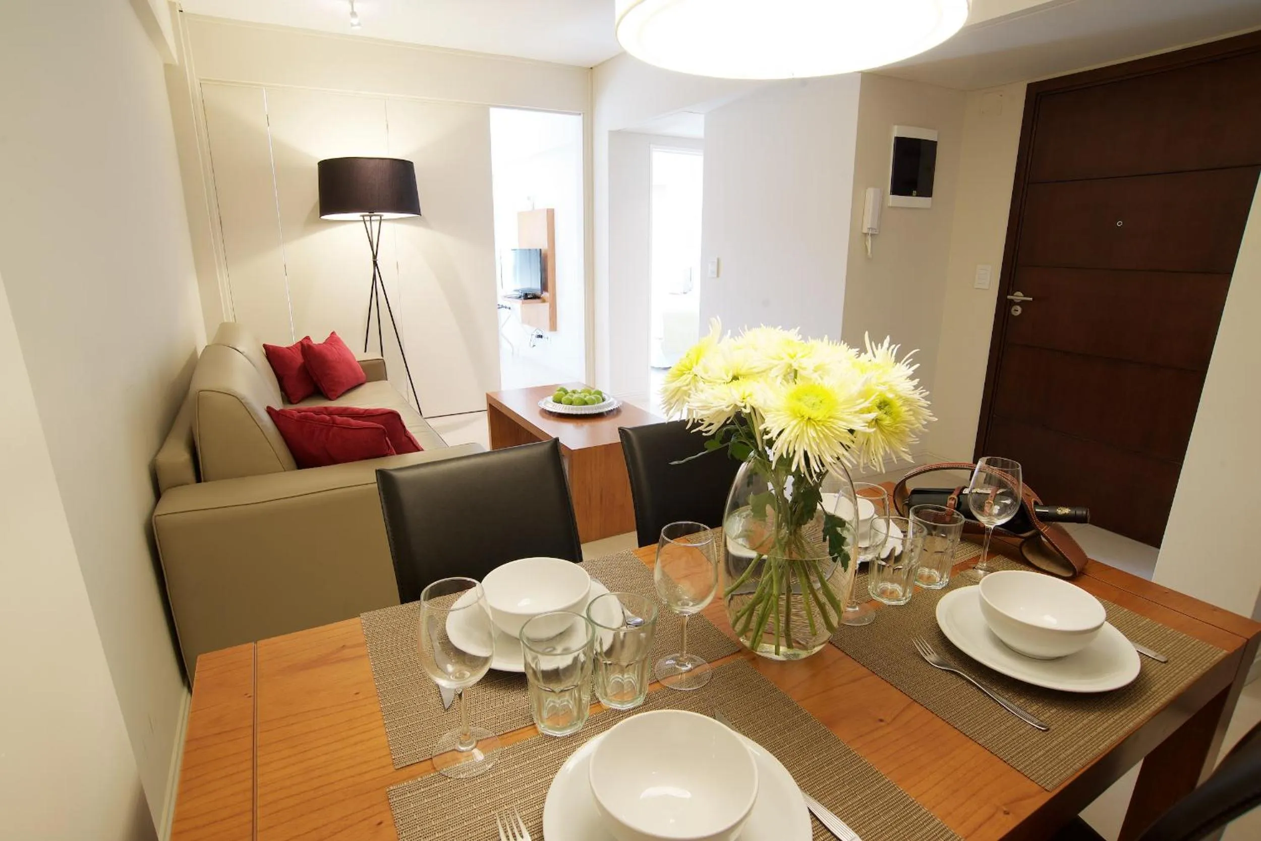 Photo of the whole room in Byblos Palermo Soho