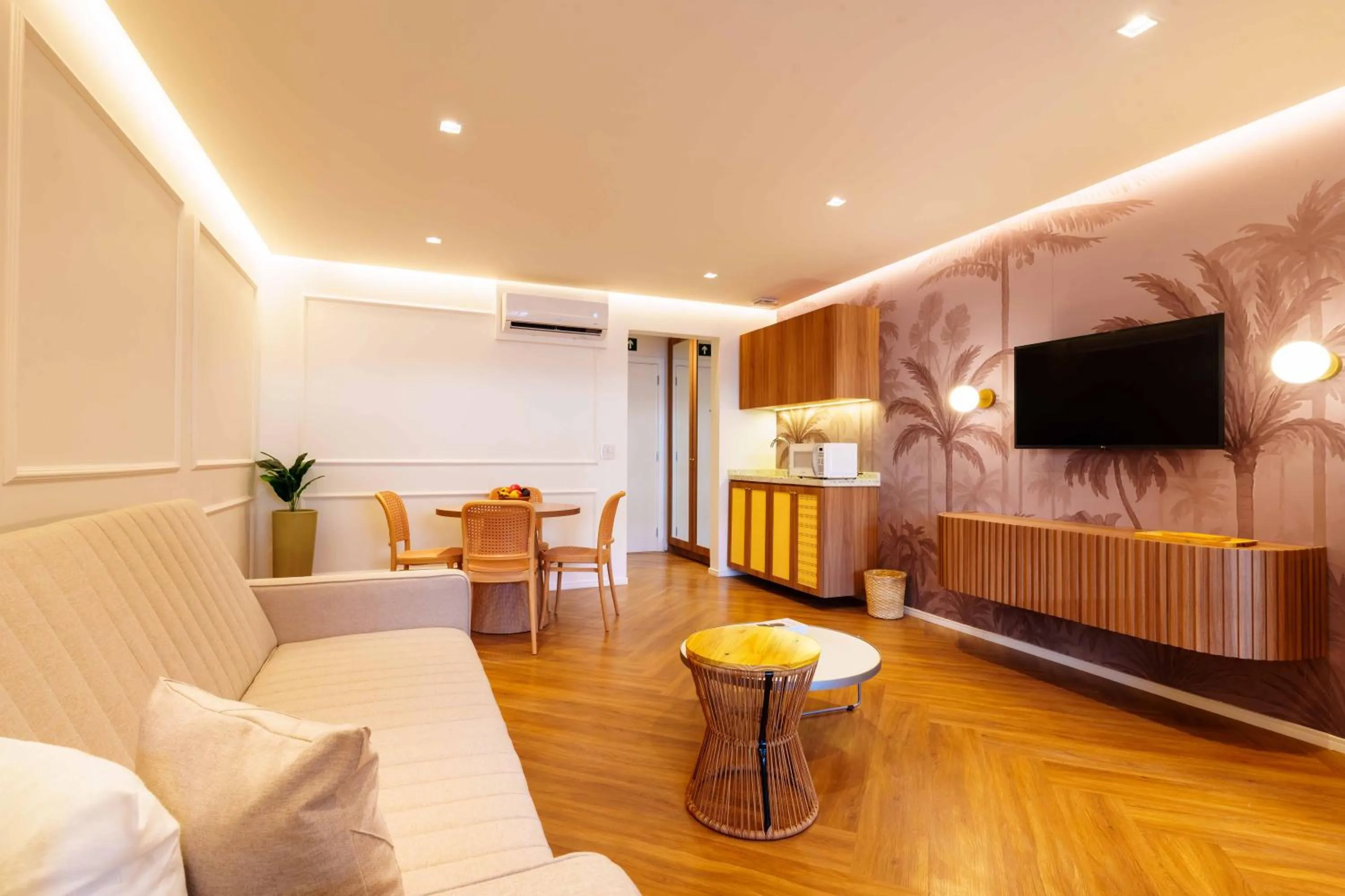 TV and multimedia in Santé Vivre L'Experience by Livá OFICIAL