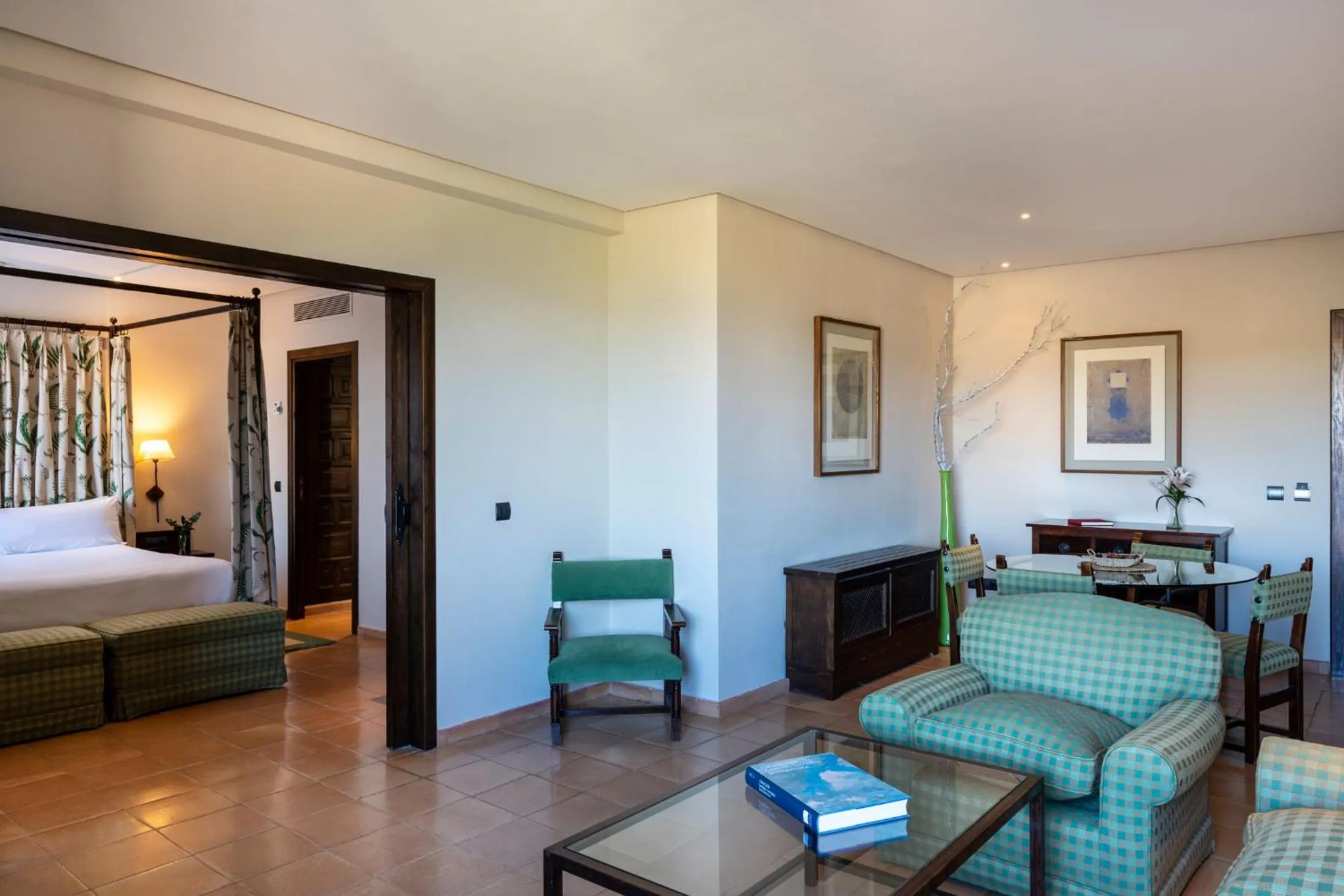 Bed in Parador de Sos del Rey Católico