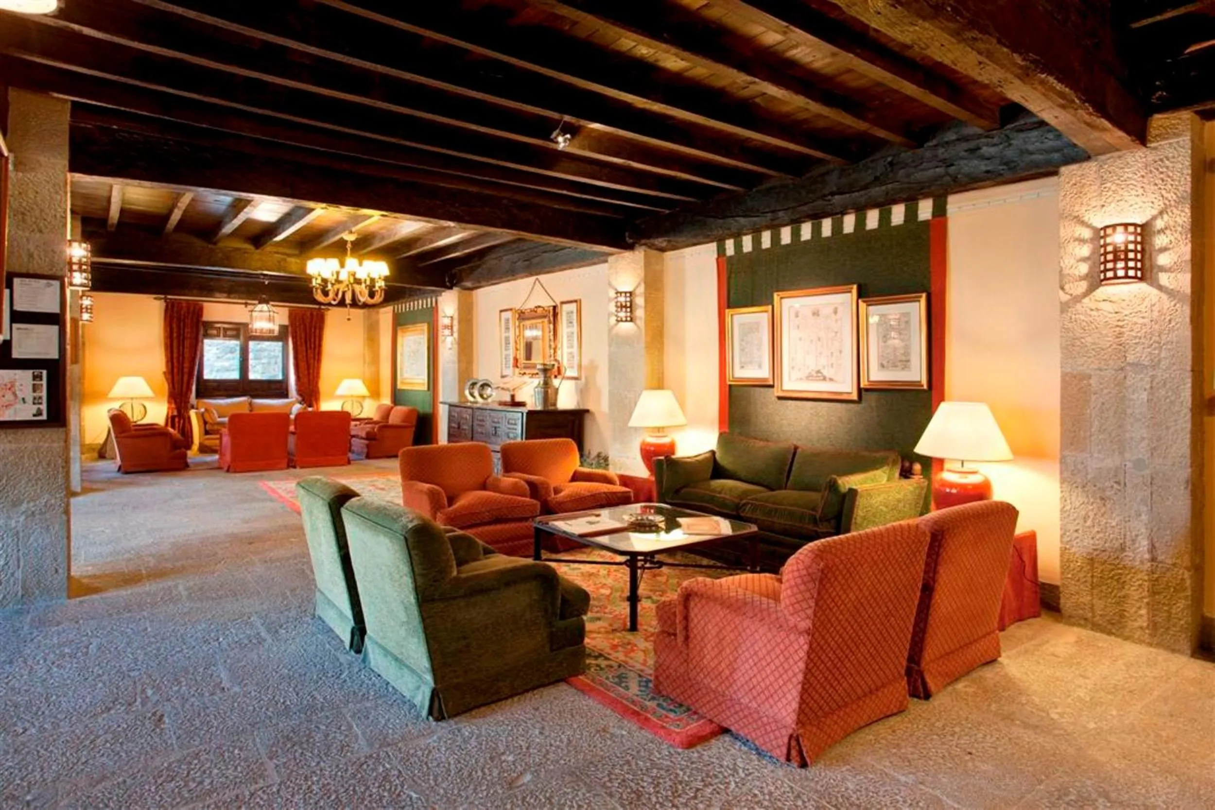 Lobby or reception in Parador de Sos del Rey Católico