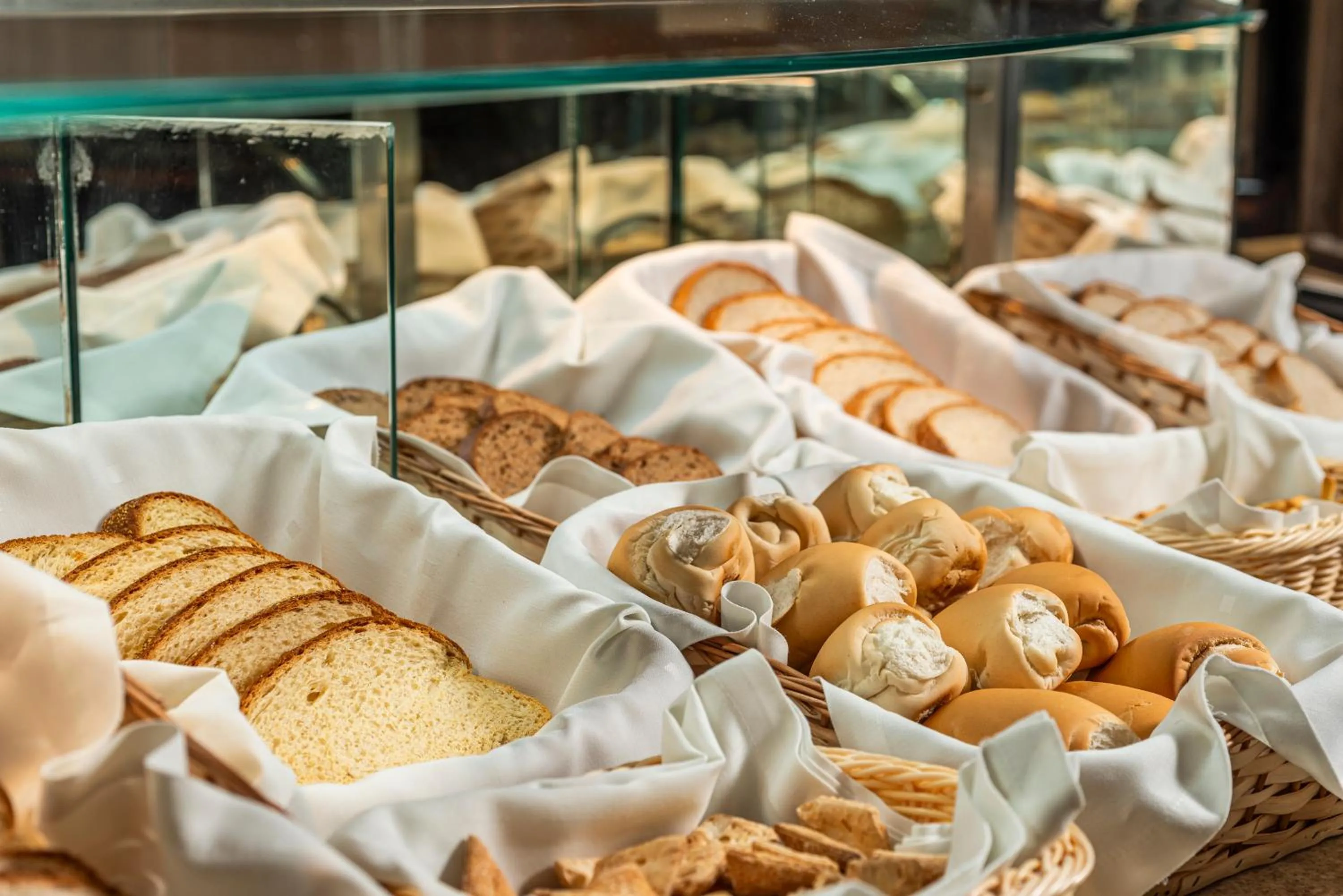 Breakfast in Hotel Laghetto Villa Moura