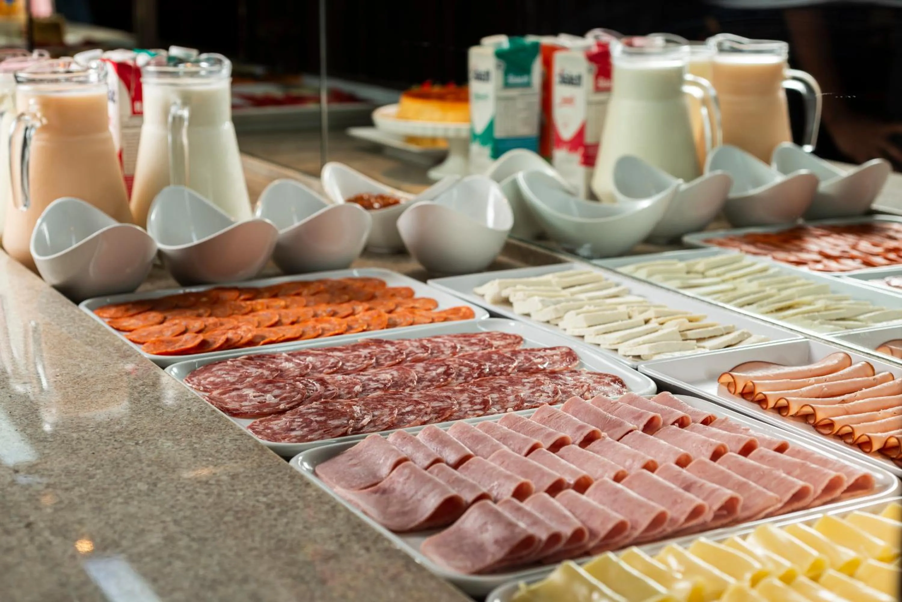 Breakfast in Hotel Laghetto Villa Moura