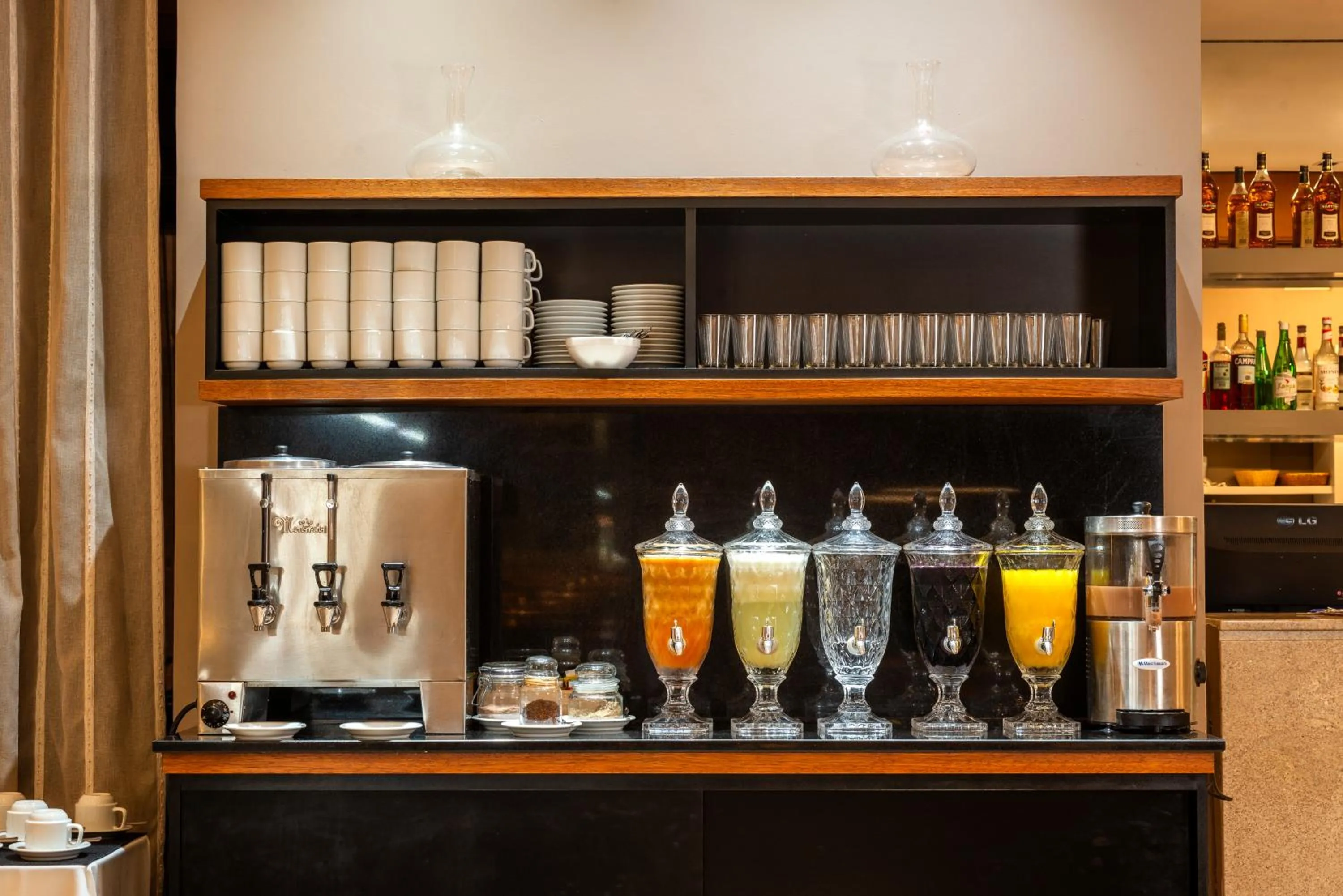 Breakfast in Hotel Laghetto Villa Moura