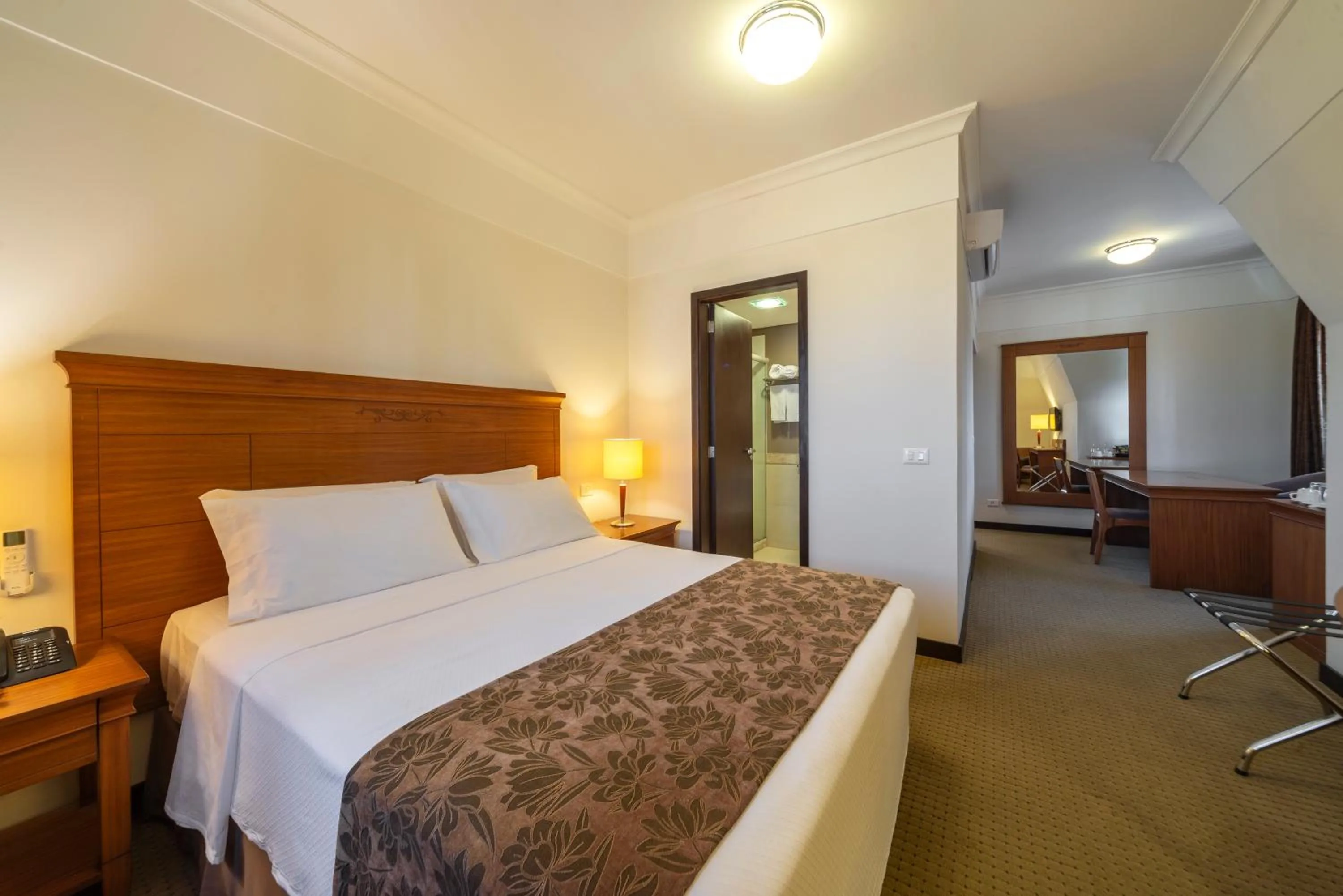 Bedroom, Bed in Hotel Laghetto Villa Moura