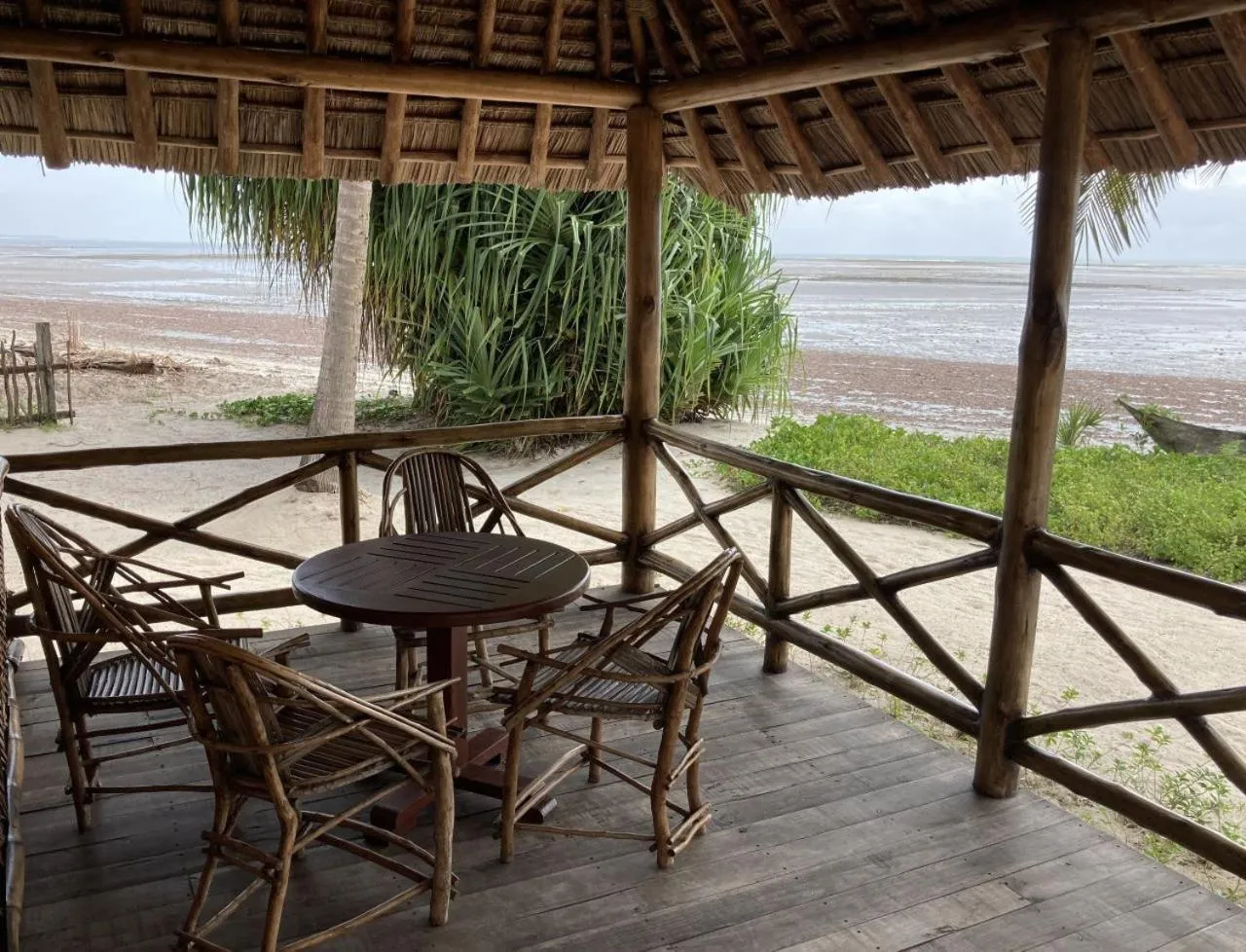 Balcony/Terrace in Barry's Beach Resort