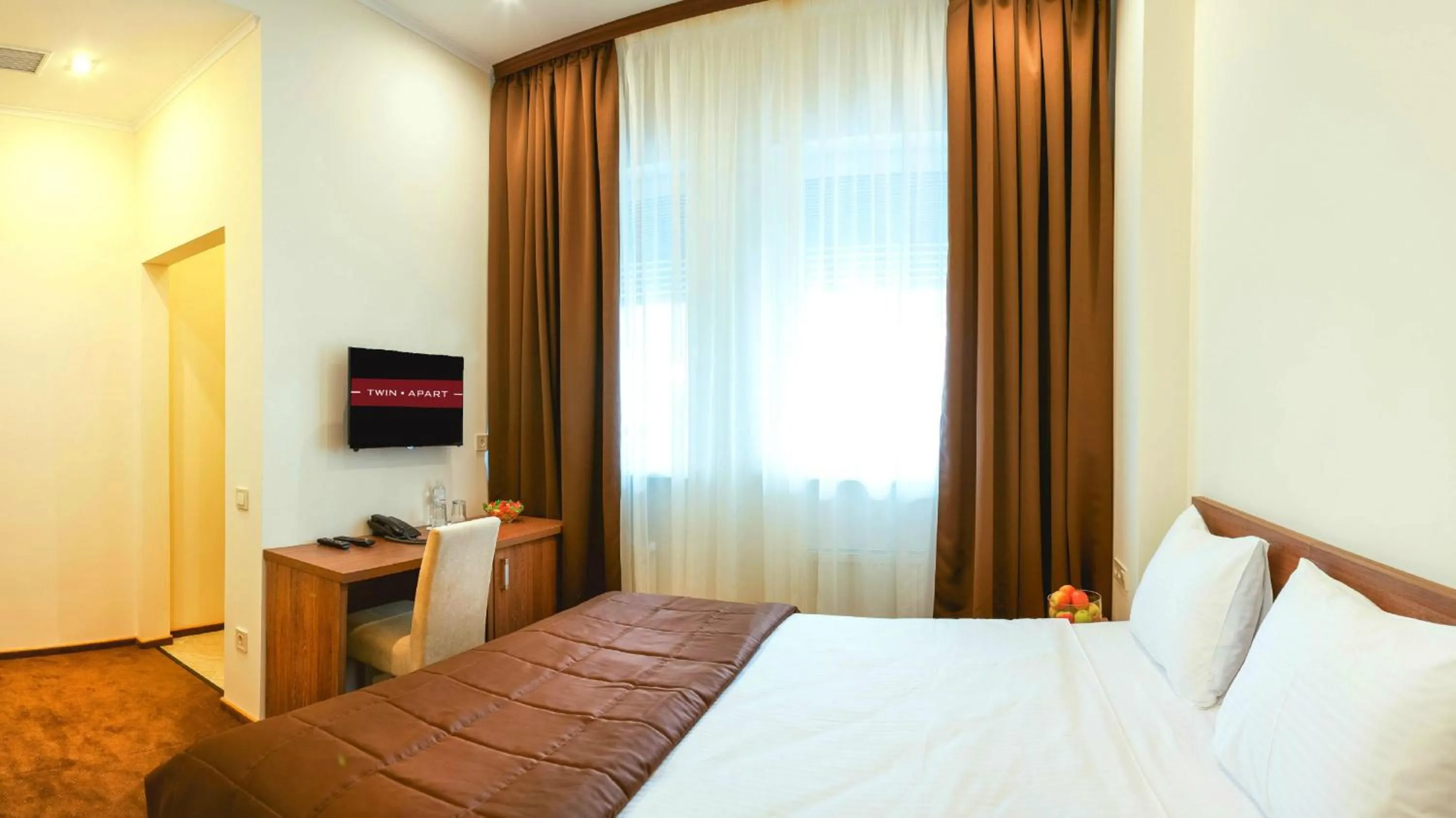 Bedroom, Bed in Twin Apart Hotel