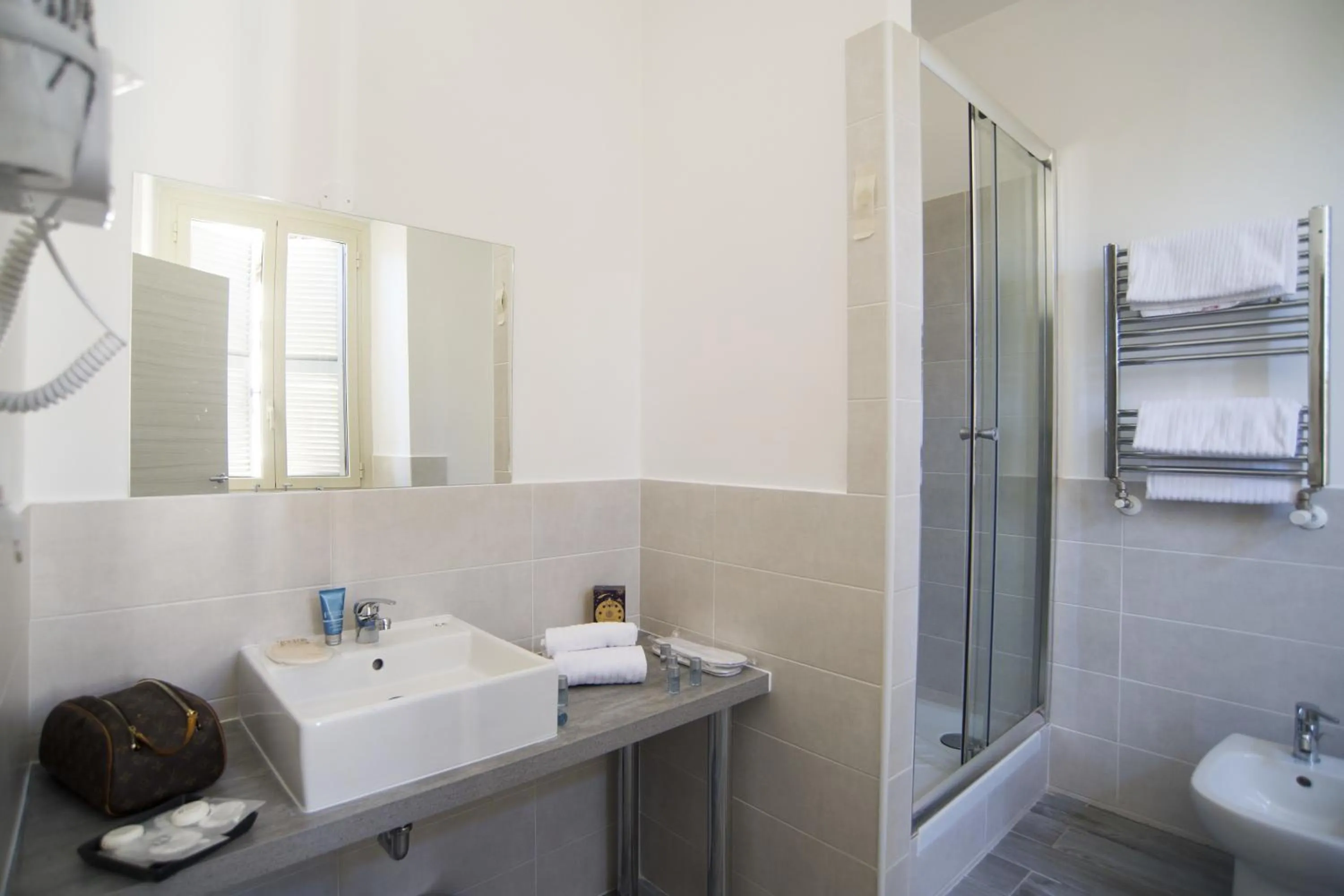 Shower in Town House 57