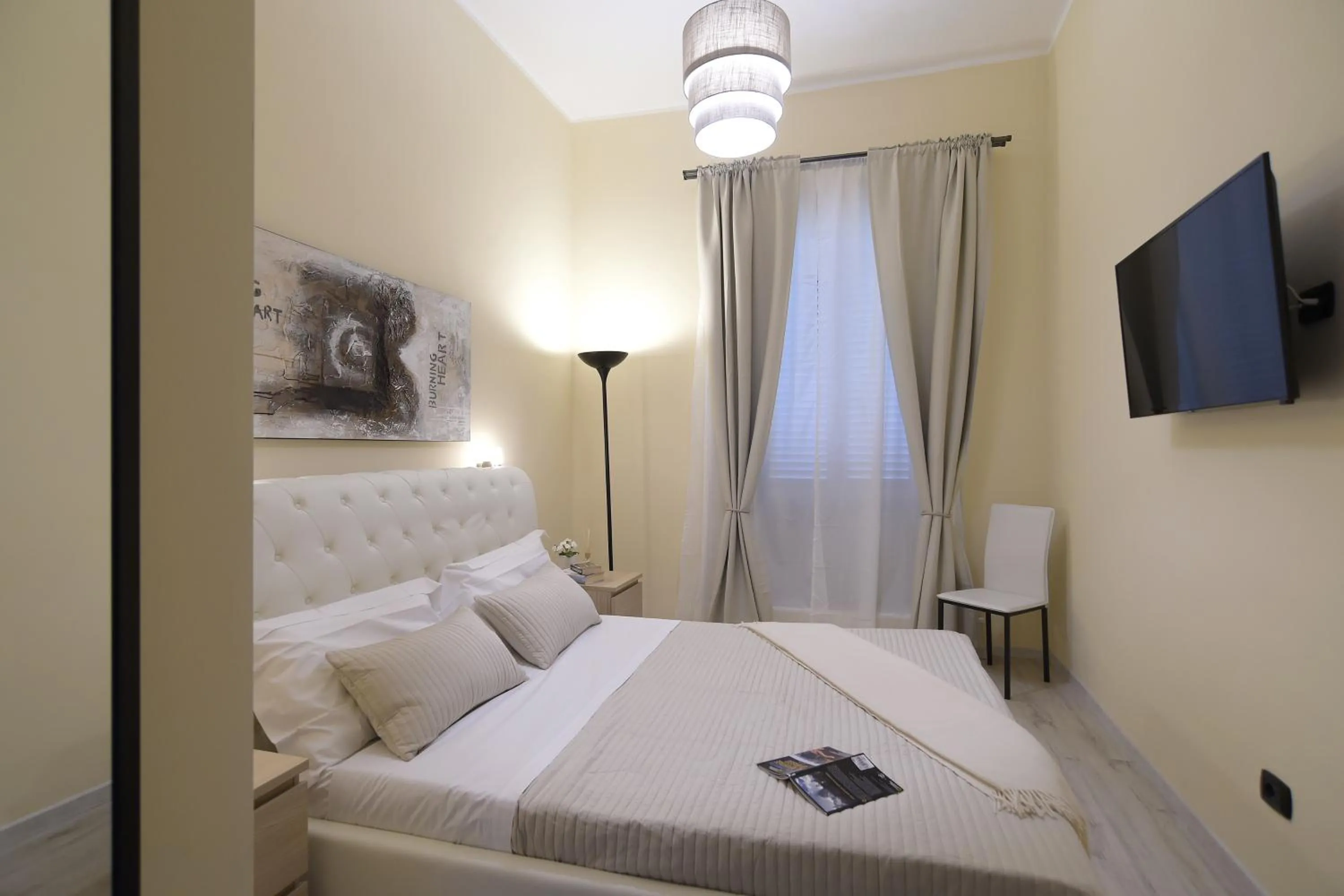 Bedroom, Bed in Town House 57