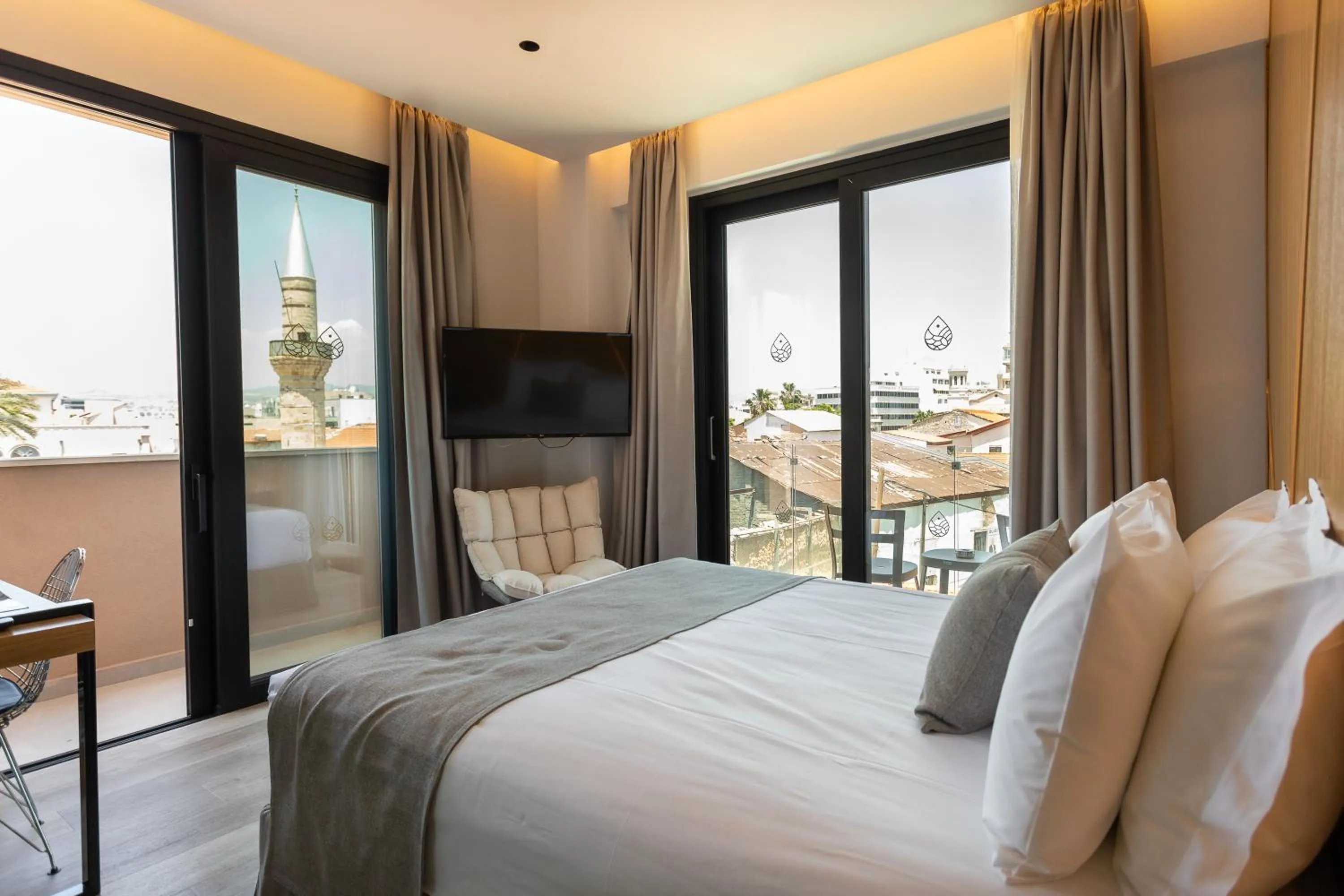 Bed in Old Port Hotel