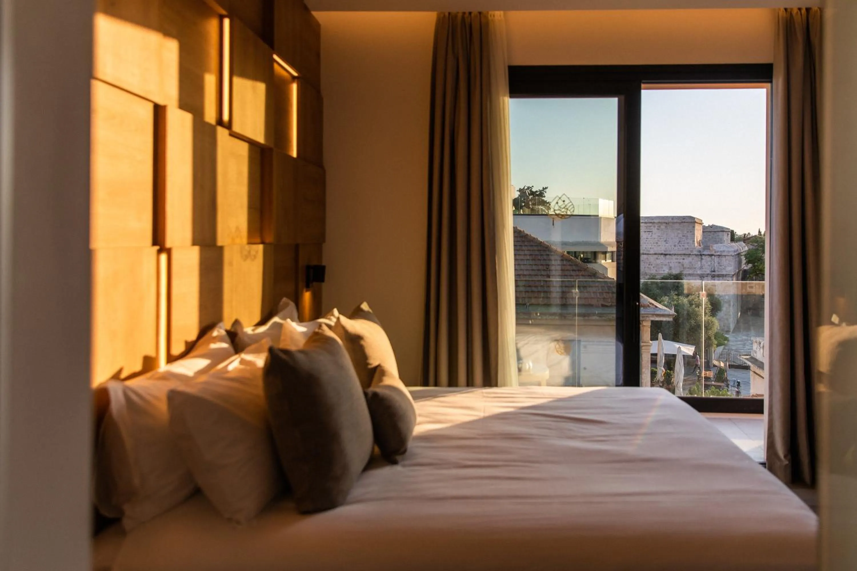 Bed in Old Port Hotel