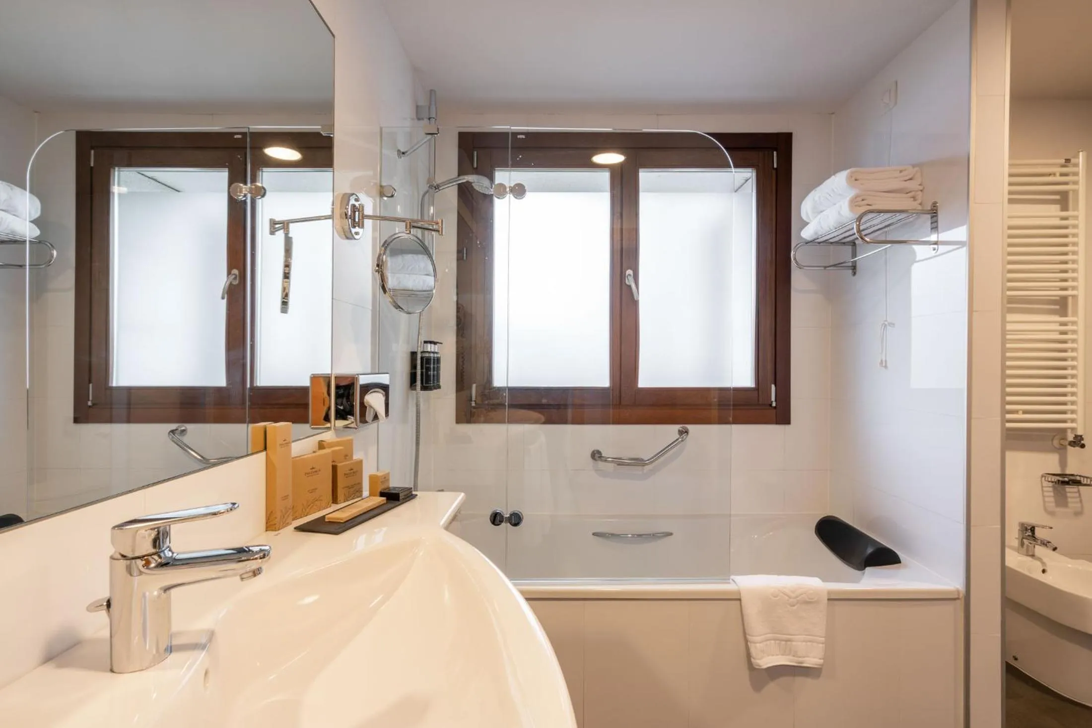 Bathroom in Parador de Villafranca del Bierzo