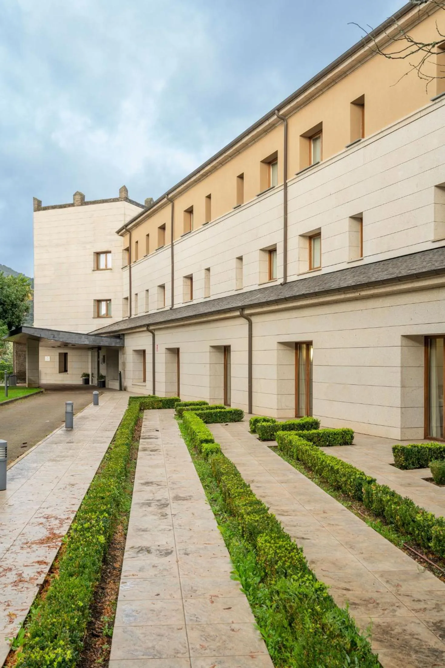 Property building in Parador de Villafranca del Bierzo