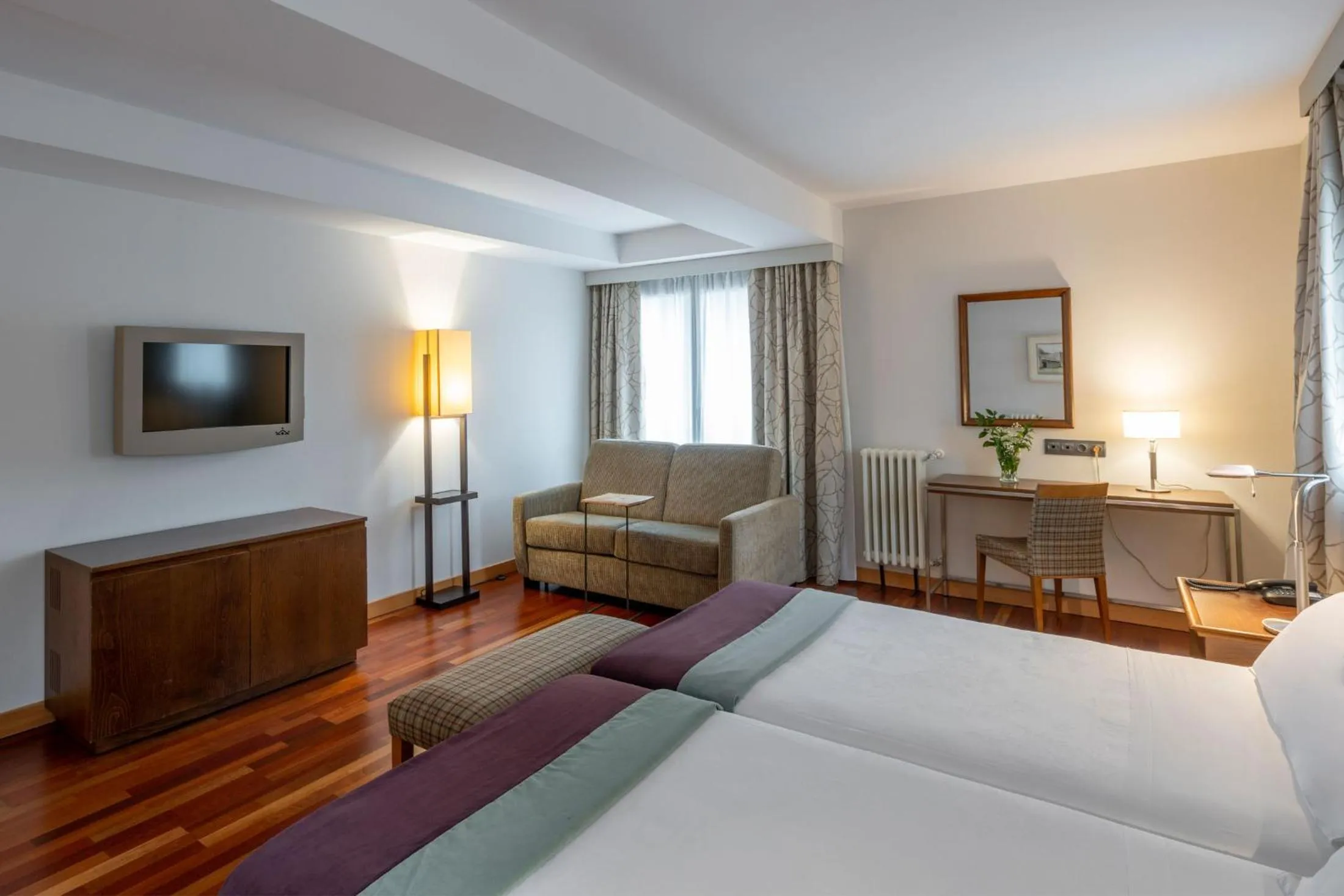 Bedroom, Bed in Parador de Villafranca del Bierzo