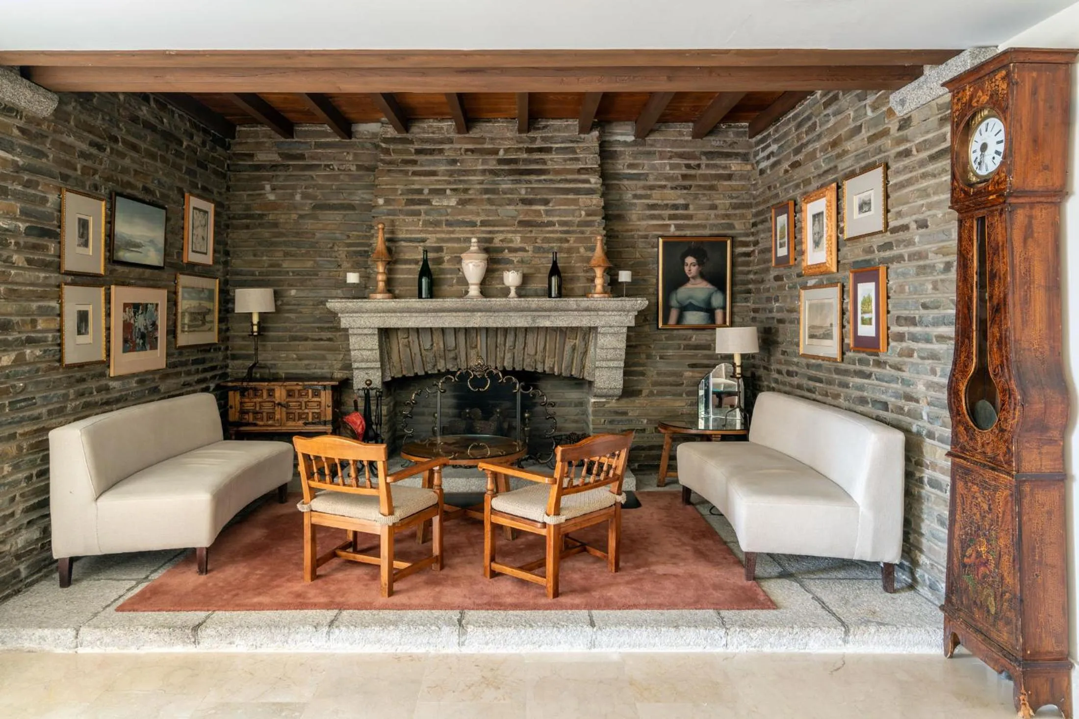 Living room in Parador de Villafranca del Bierzo