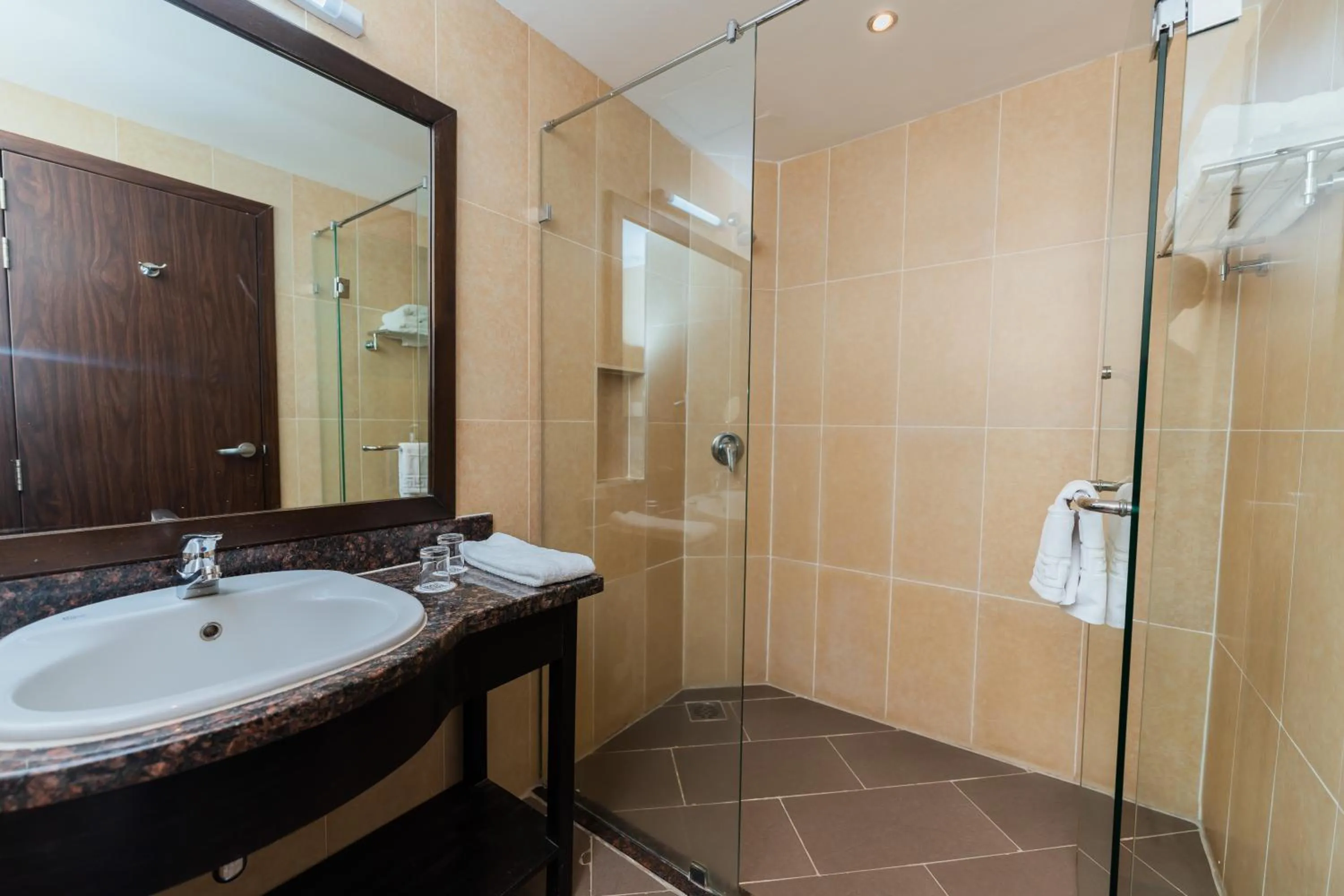 Bathroom in Acacia Premier Hotel