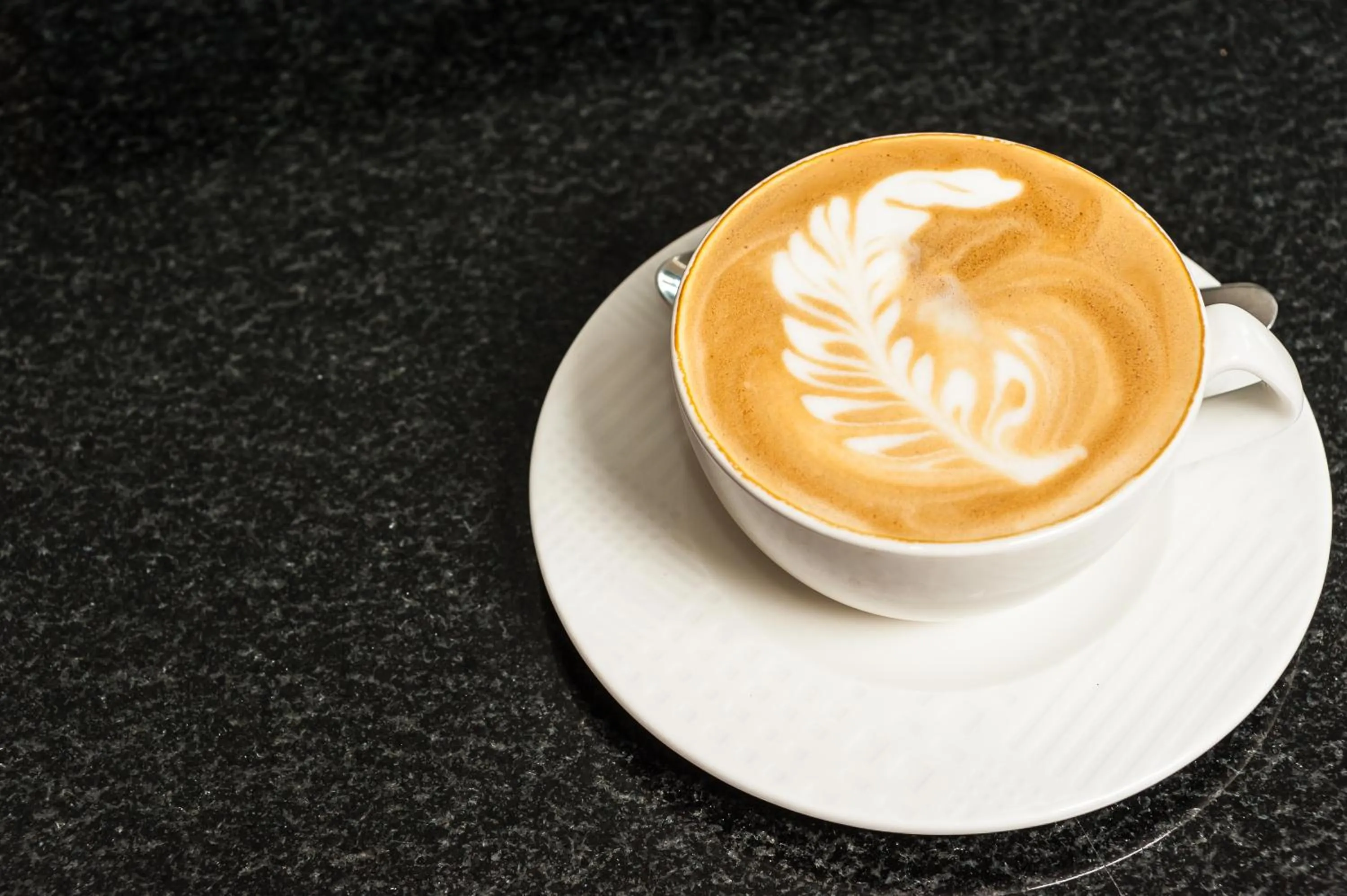 Non alcoholic drinks in Acacia Premier Hotel