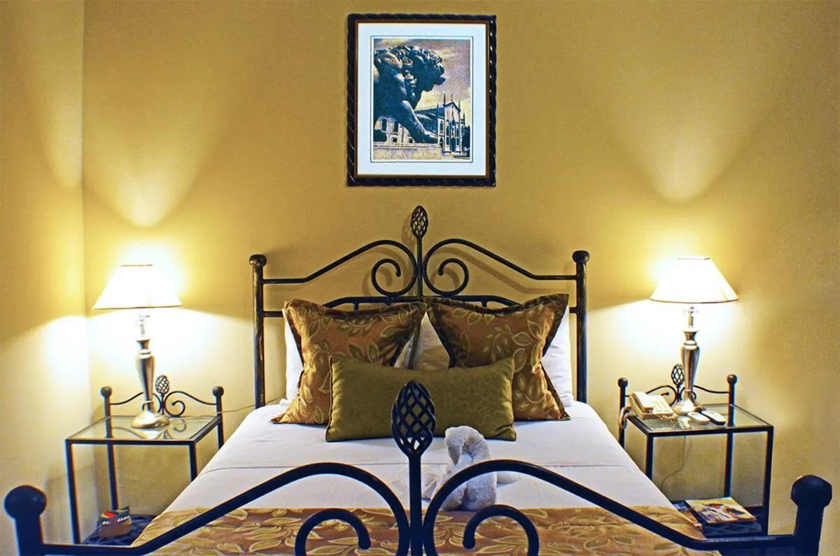 Bed in Hotel Los Balcones Leon