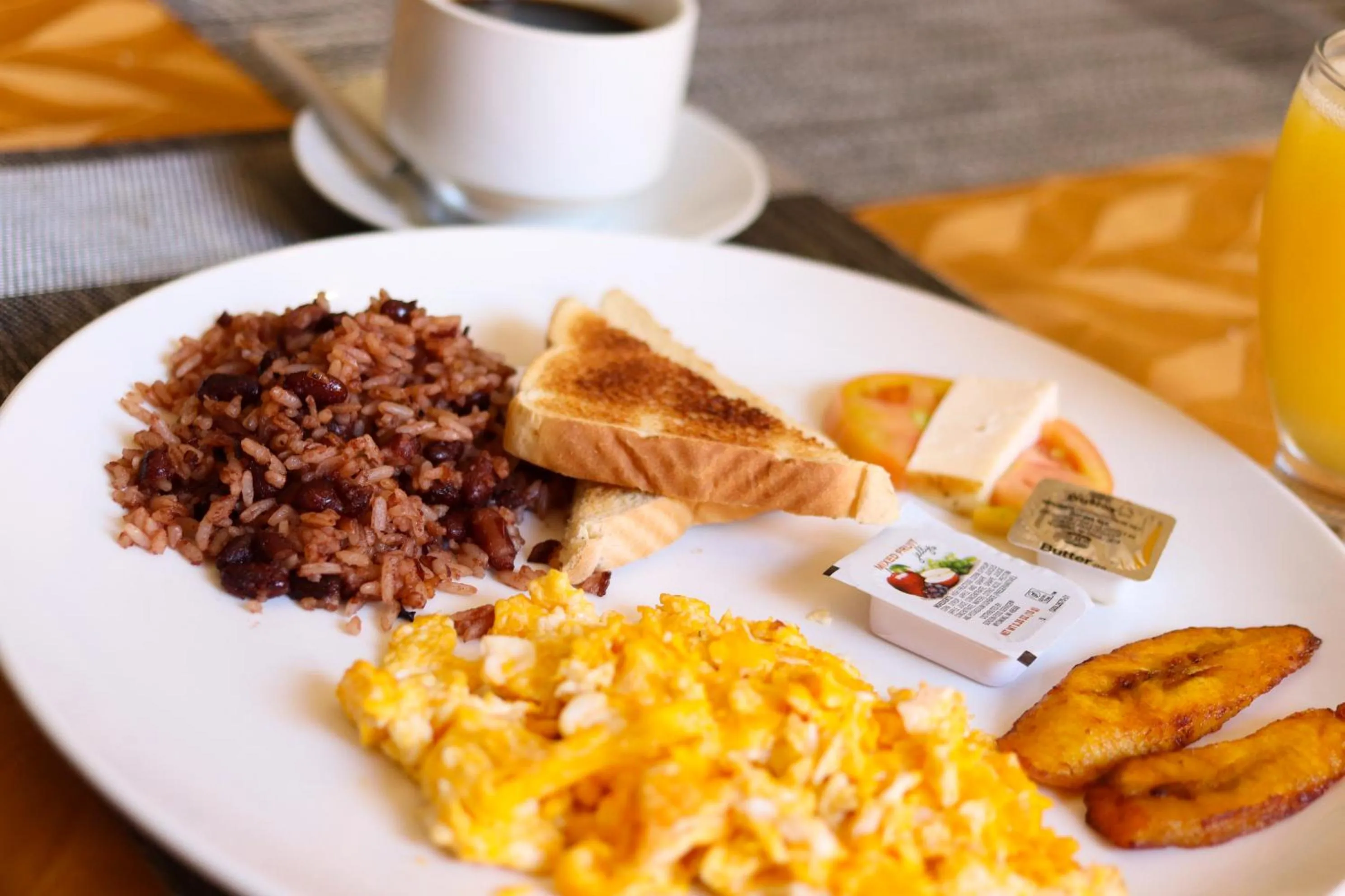 Breakfast in Hotel Los Balcones Leon