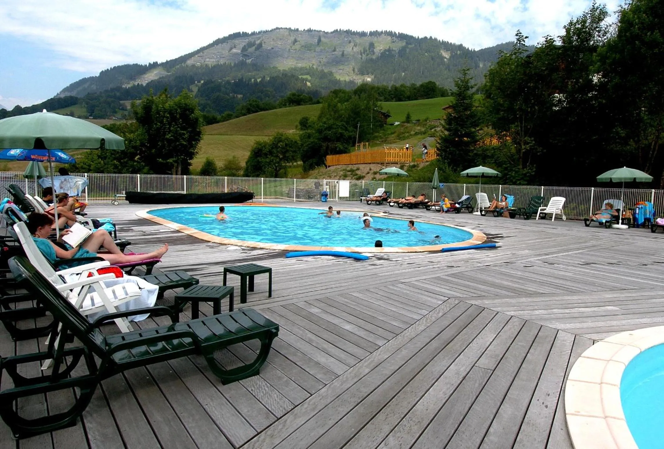 Swimming pool in ULVF Les Essertets