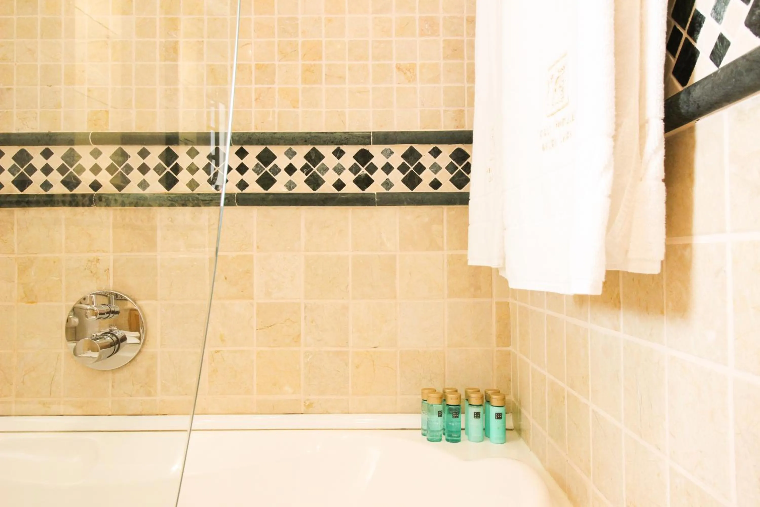 Bathroom in Dunas Douradas Beach Club