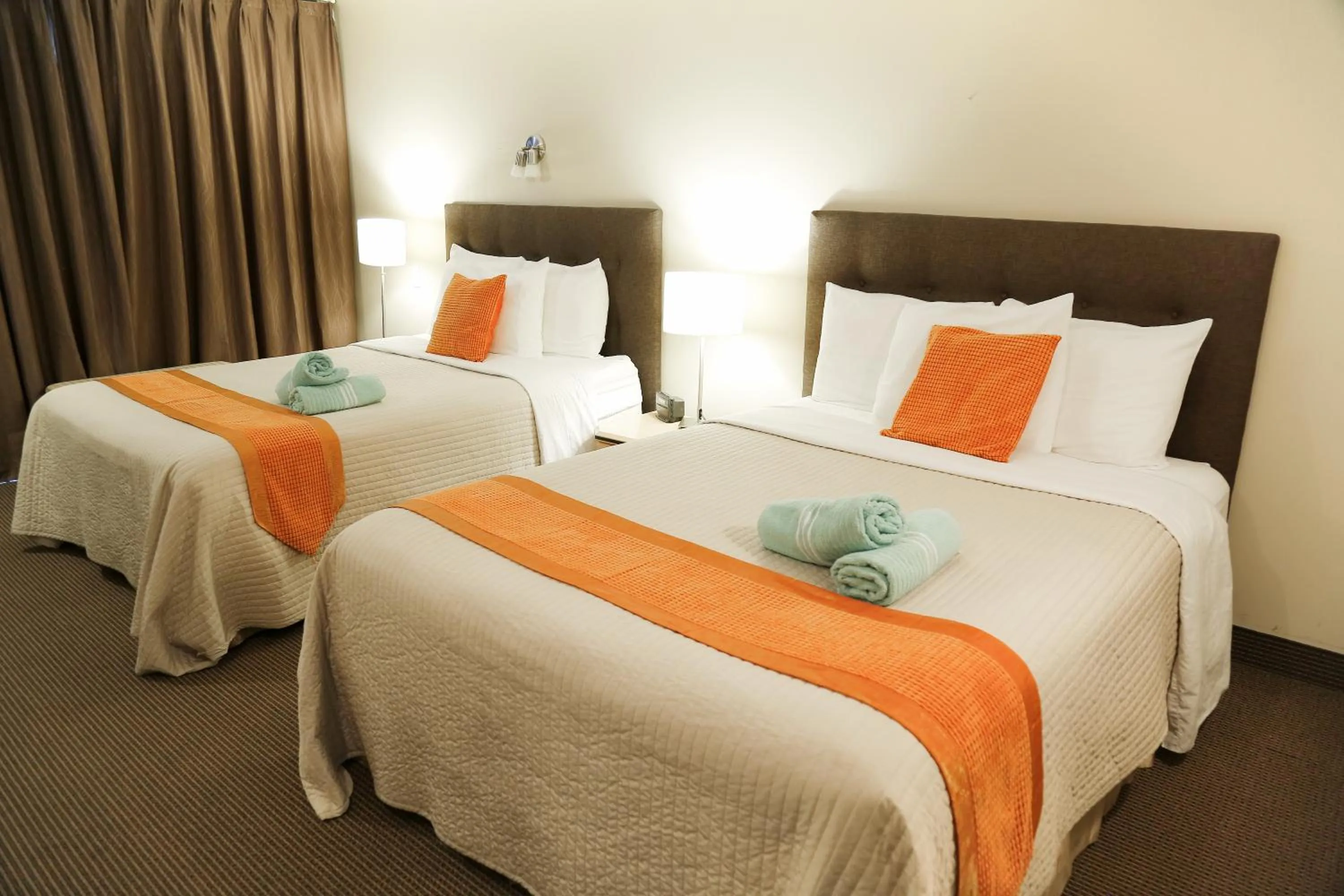 Bed in Excelsior Hôtel Spa Sainte-Adèle