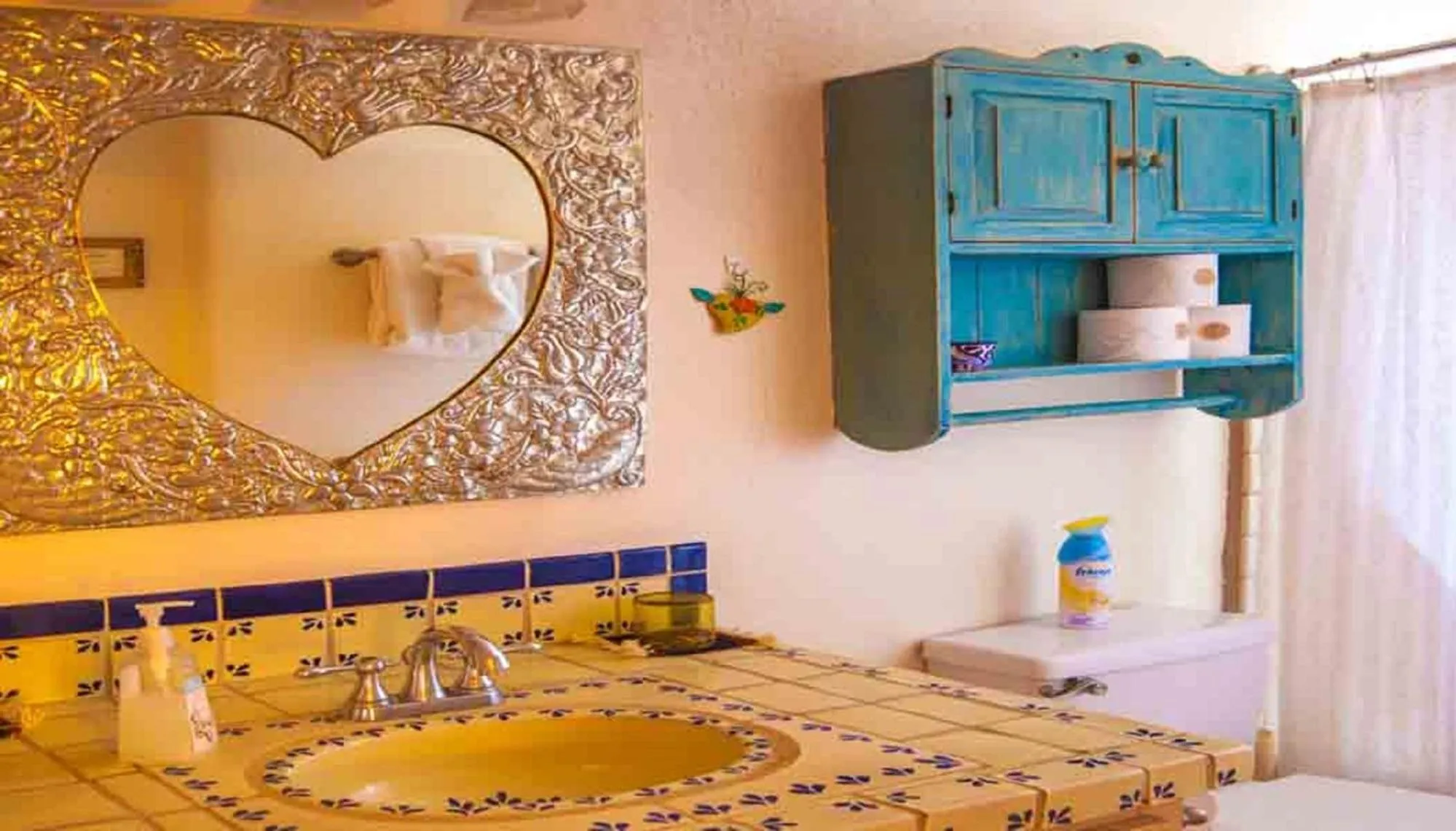 Bathroom in Santa Fe Bed & Breakfast