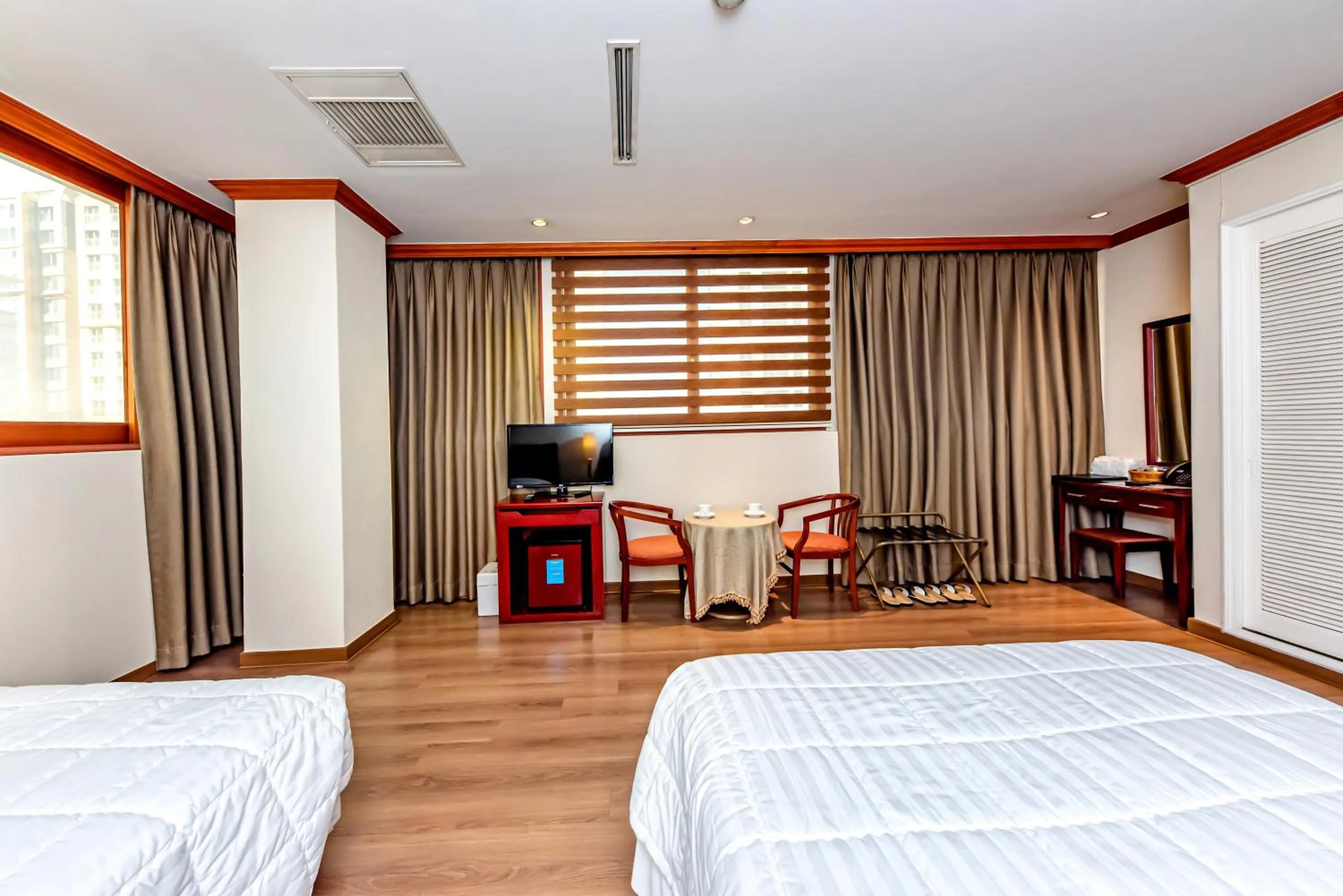 Bed in Samhaein Hotel